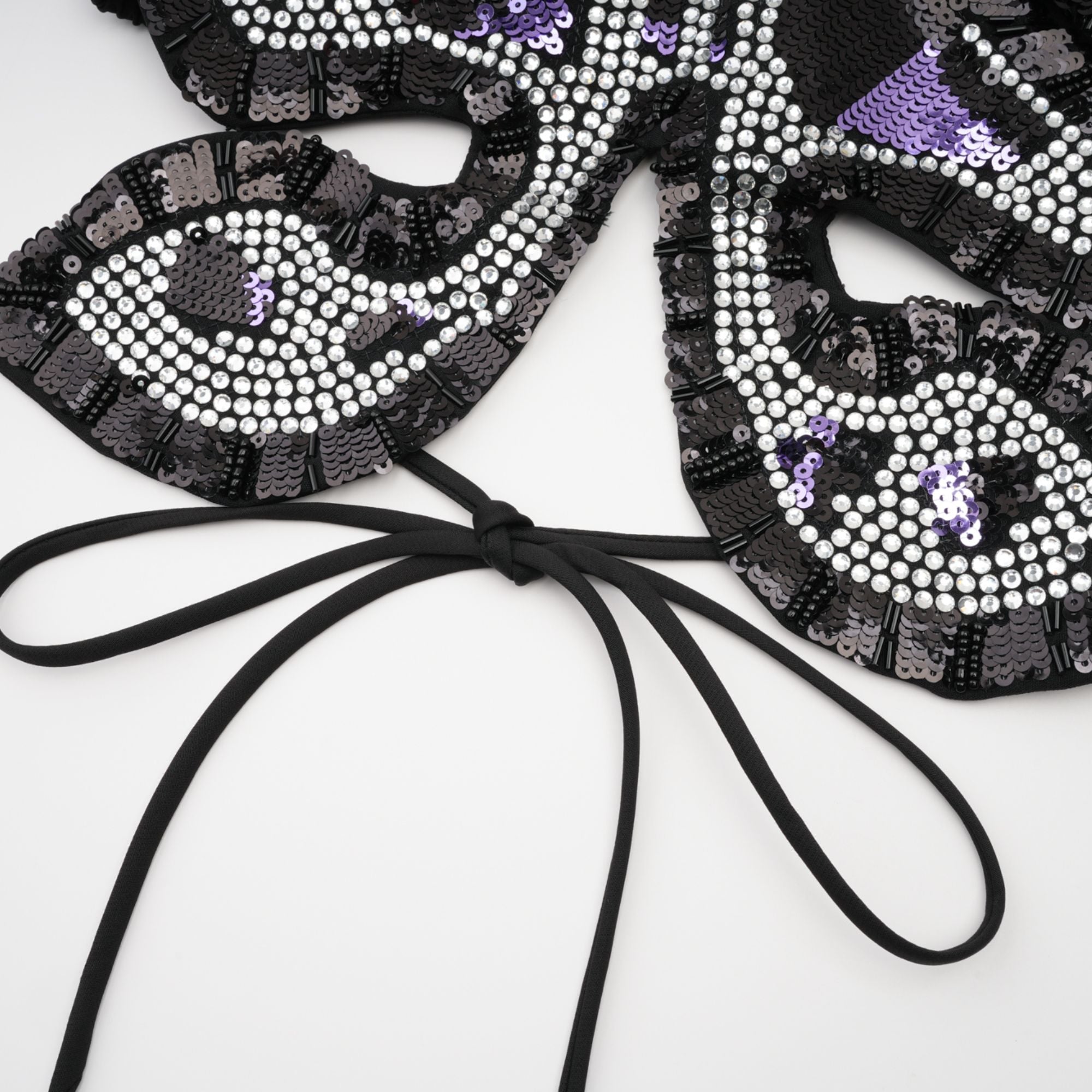 Τοπ Με Κέντημα Vittoria Σε Σχήμα Πεταλούδας