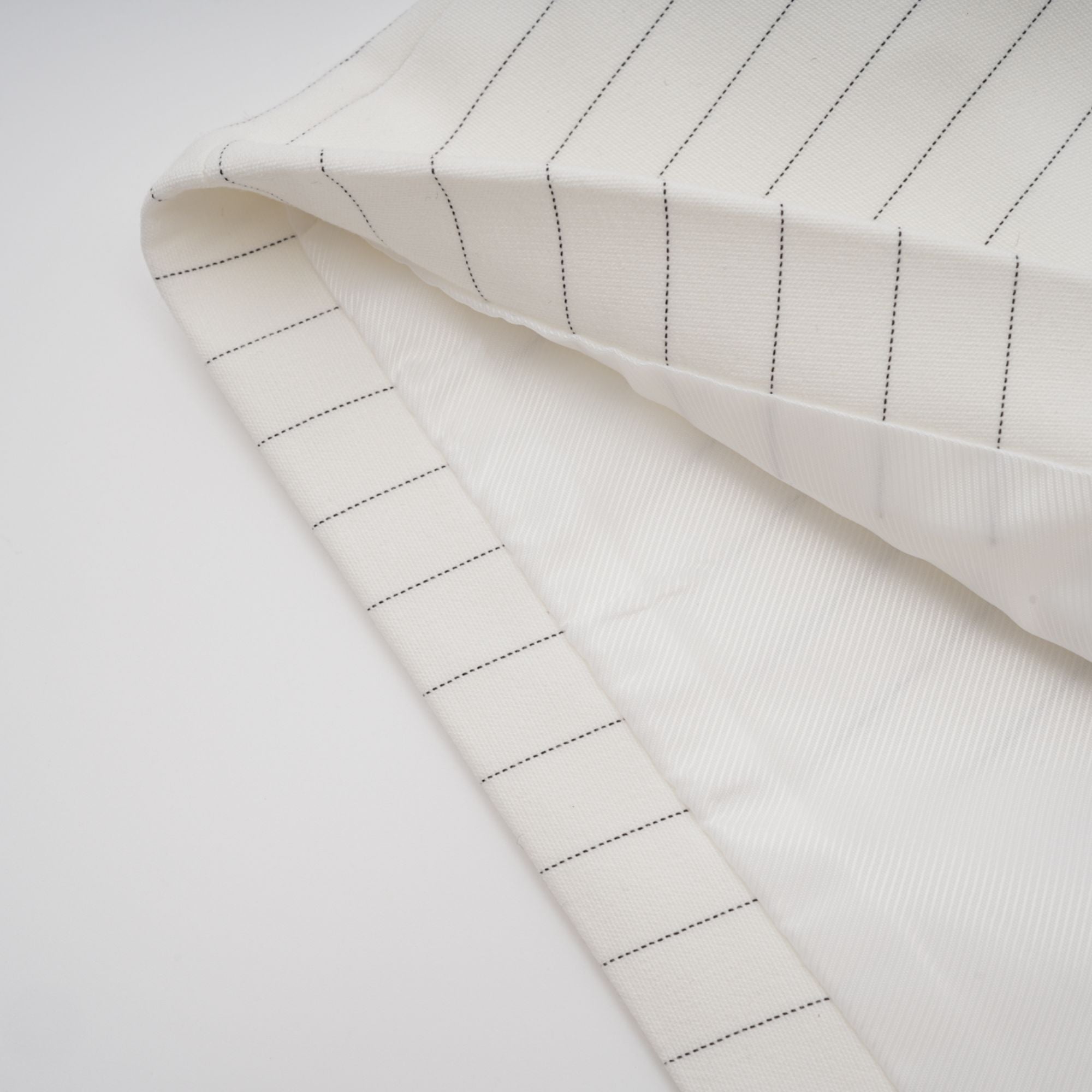 Σετ Ασορτί Τζάκετ Και Σορτς Με Ριγέ Σχέδιο Leola