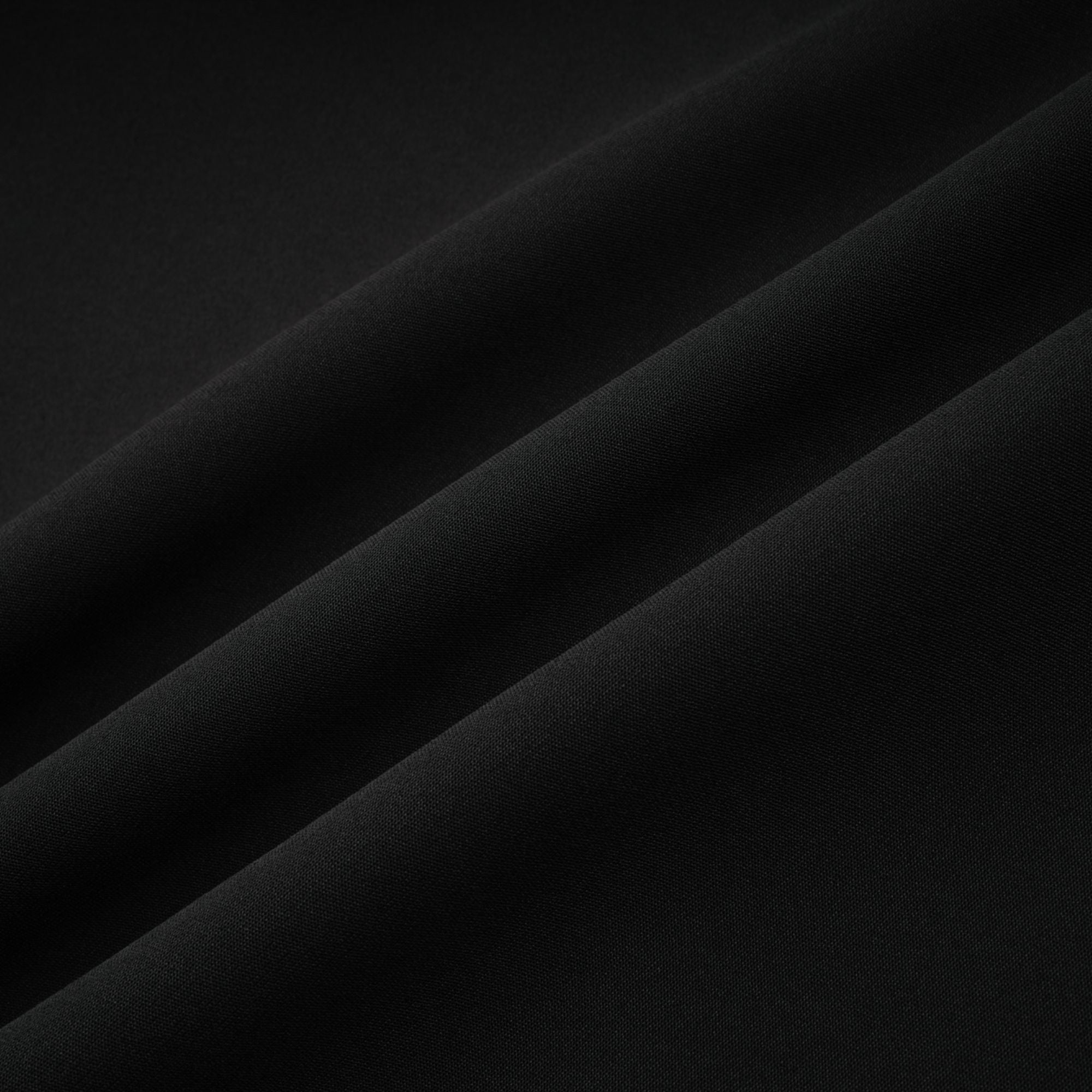 Μίνι Φόρεμα Με Λιλά Κρυστάλλινες Λεπτομέρειες Και Λεπτομέρεια