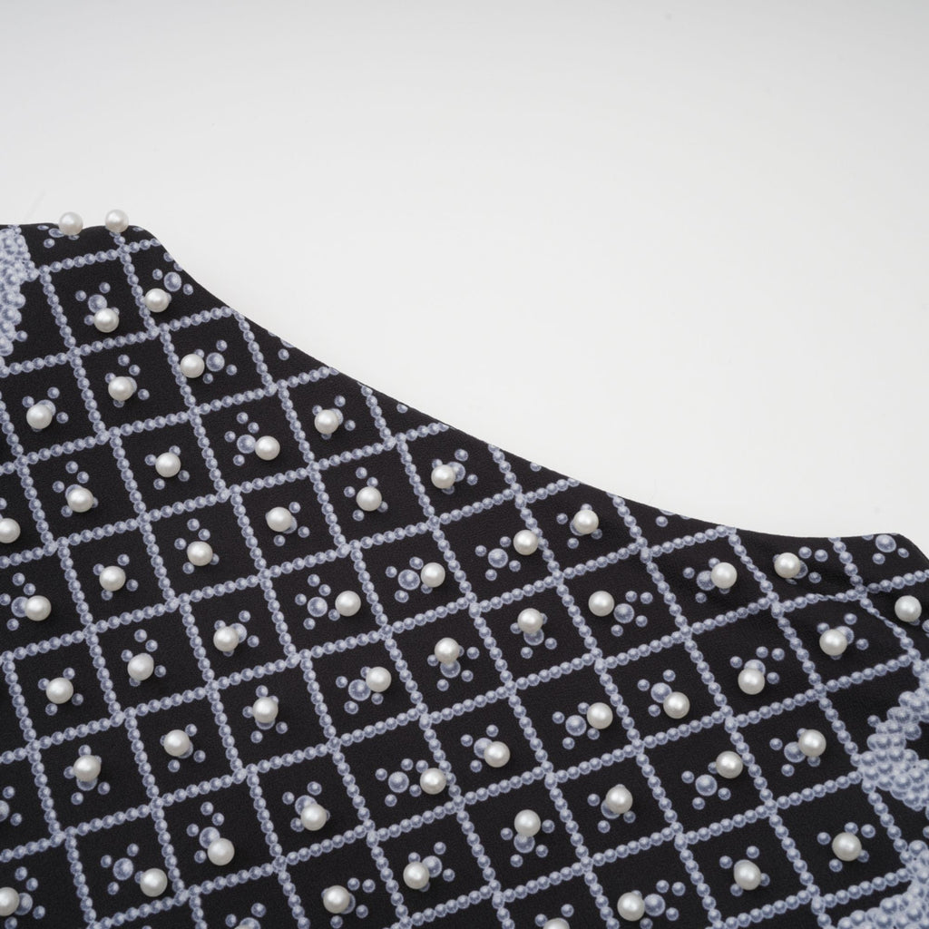 Φόρεμα Με V Λαιμόκοψη Και Μοτίβο Catherine