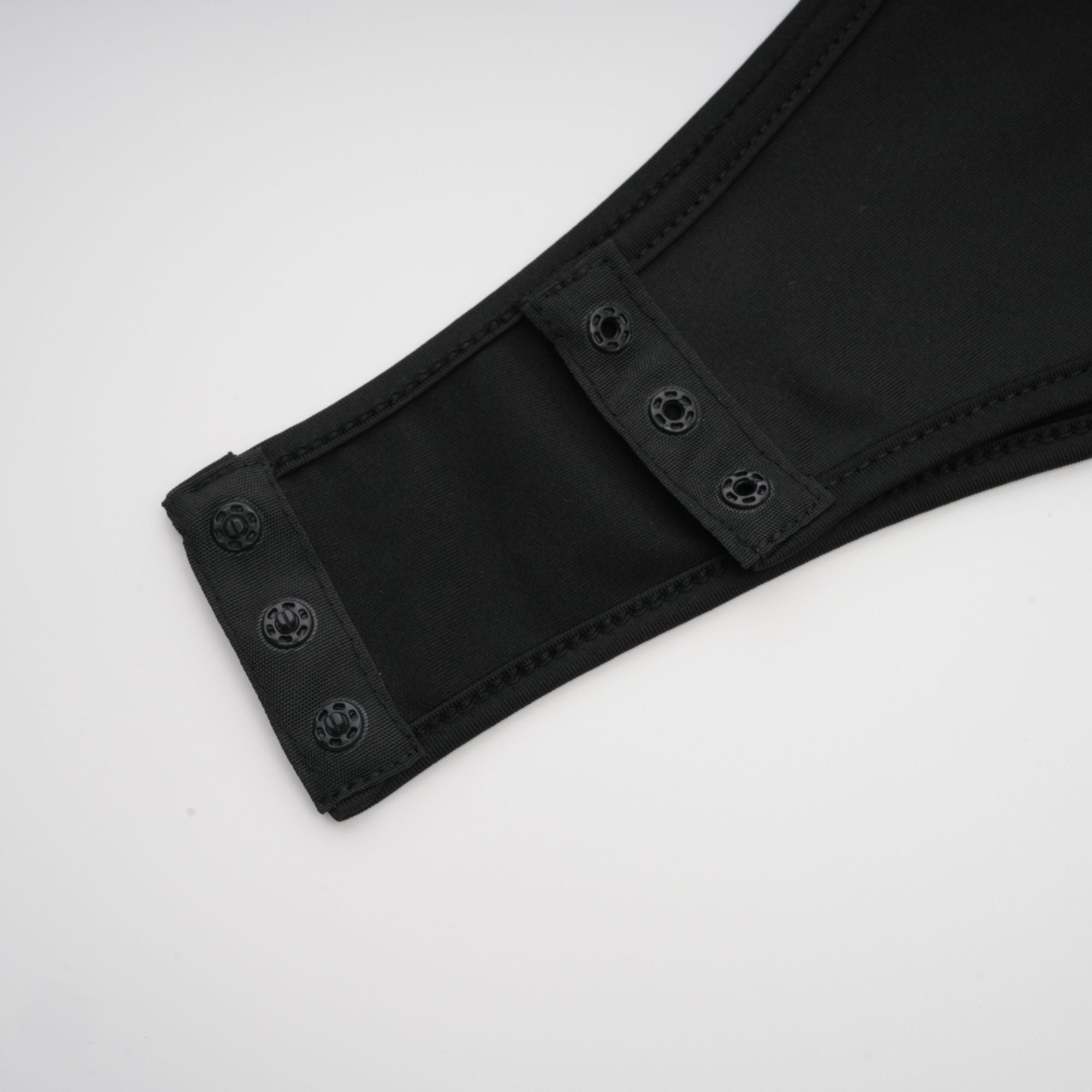 Κορμάκι Capriana Με Μακριά Μανίκια Και Κοψίματα