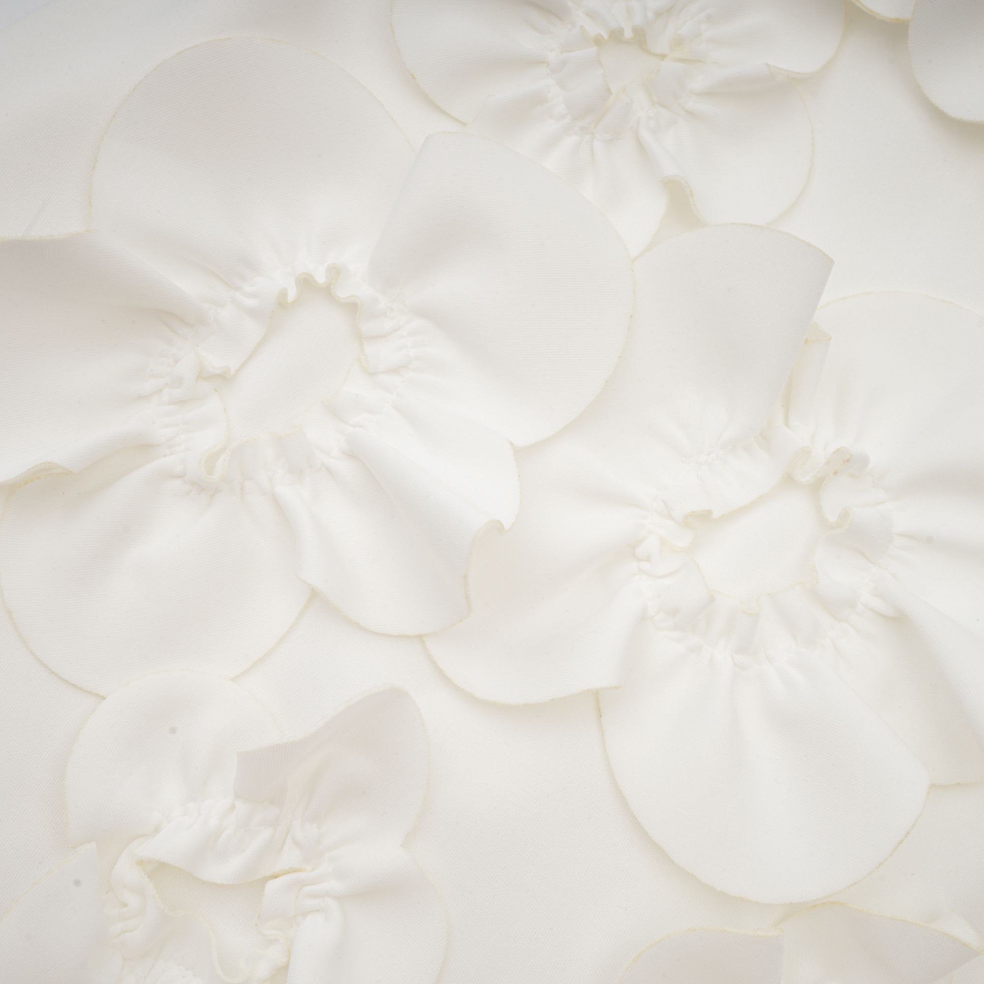 Λευκό Φόρεμα Με Παπιγιόν Magali Και Διακοσμητικά Λουλουδιών, Αμάνικο Μάξι Φόρεμα