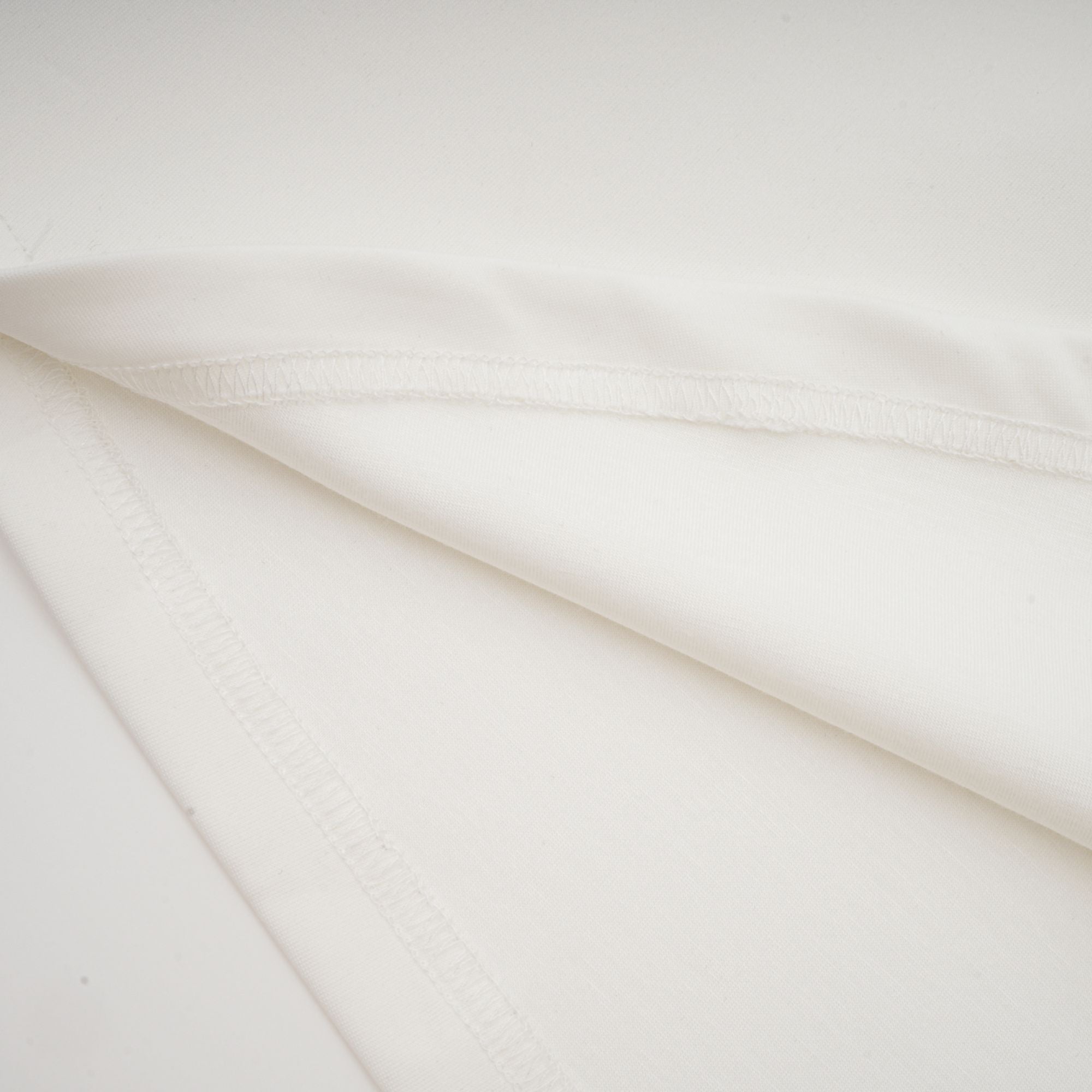 Λευκό Φόρεμα Με Παπιγιόν Magali Και Διακοσμητικά Λουλουδιών, Αμάνικο Μάξι Φόρεμα