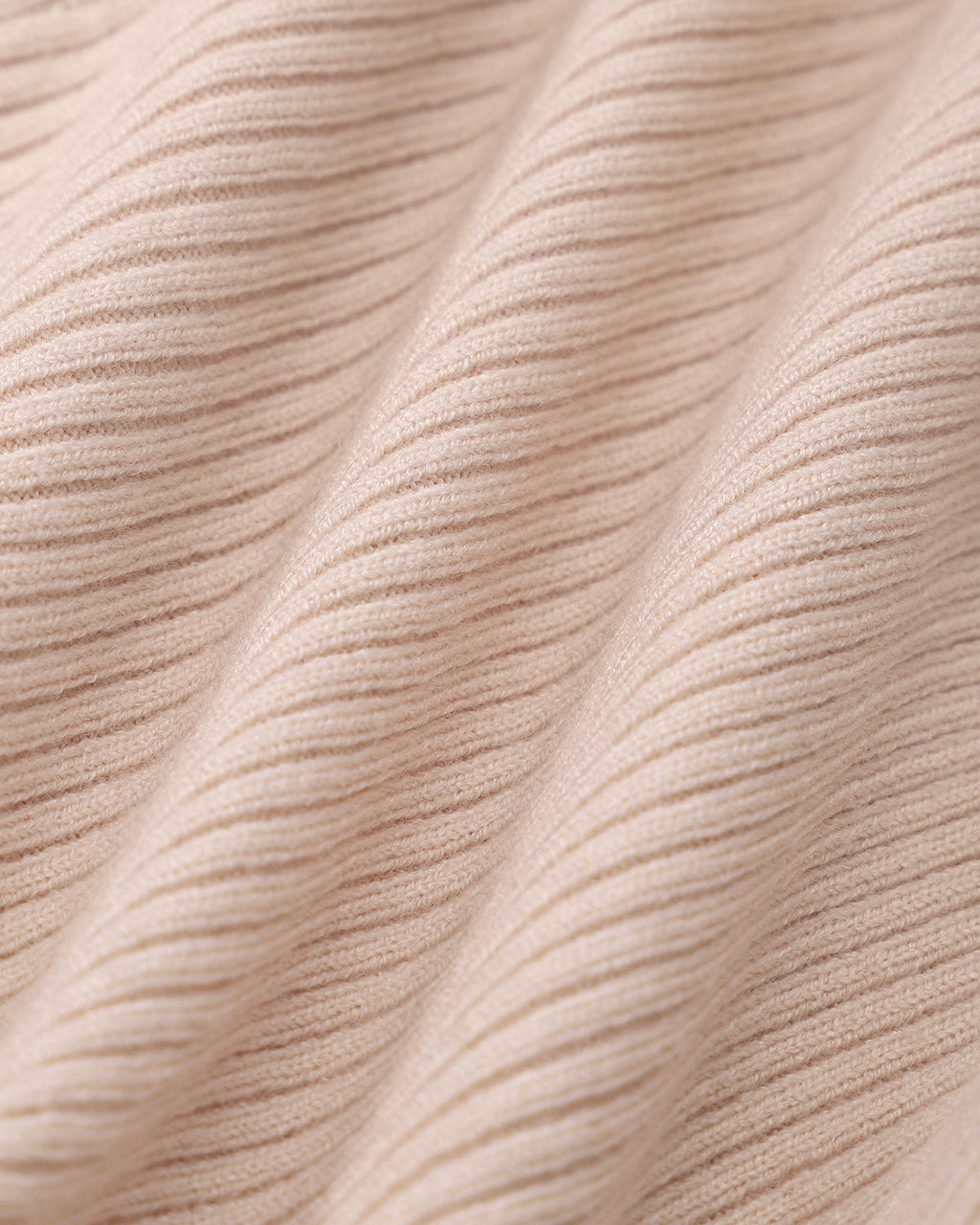 Μπεζ Πλεκτό Τοπ Με Στρογγυλή Λαιμόκοψη Και Κουμπιά