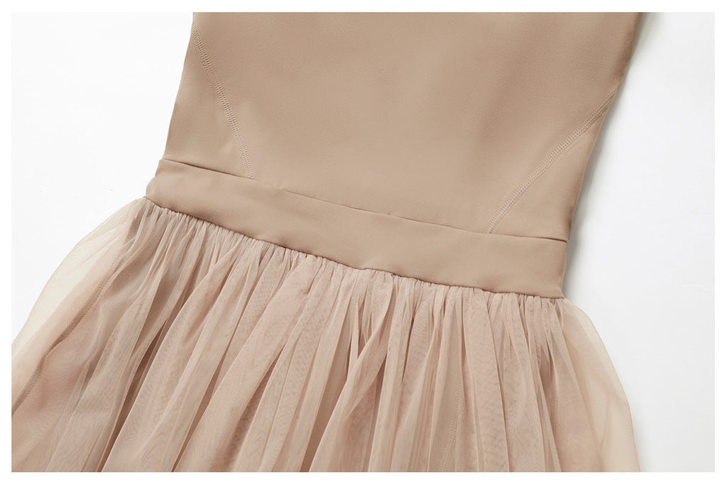 Ολόσωμη Φόρμα Από Τούλι Με Τοπ Και Αθλητική Σόλα