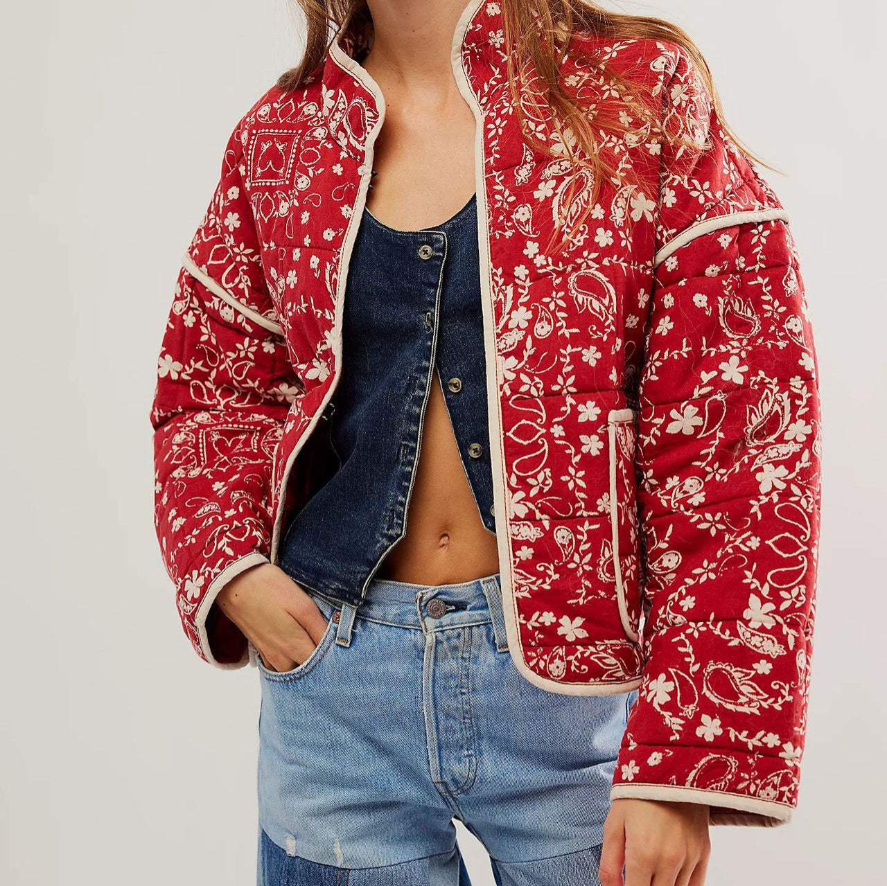 Καπιτονέ Μπουφάν Με Διαμάντια