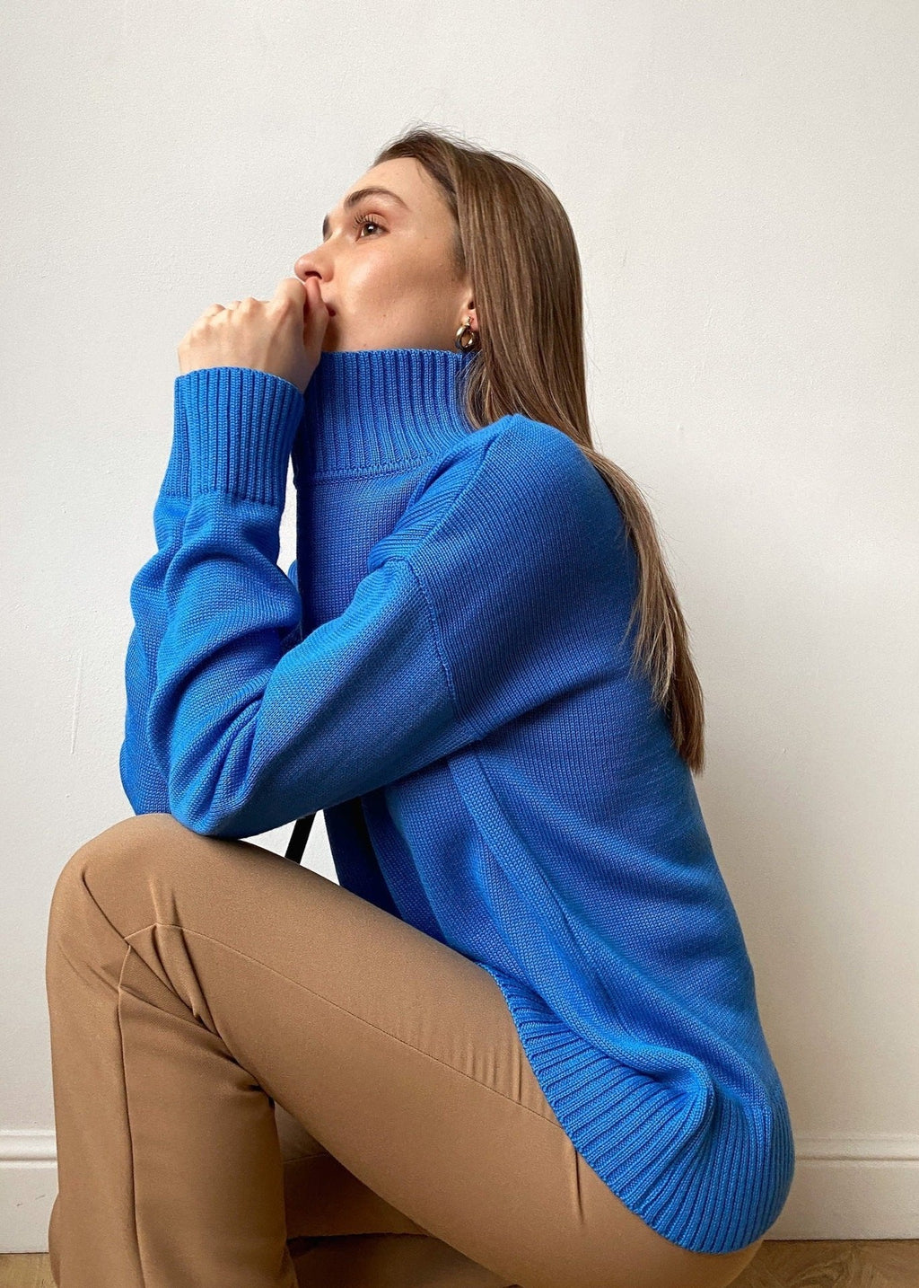 Πολυτελές Πουλόβερ Με Ριμπ Ντεκολτέ