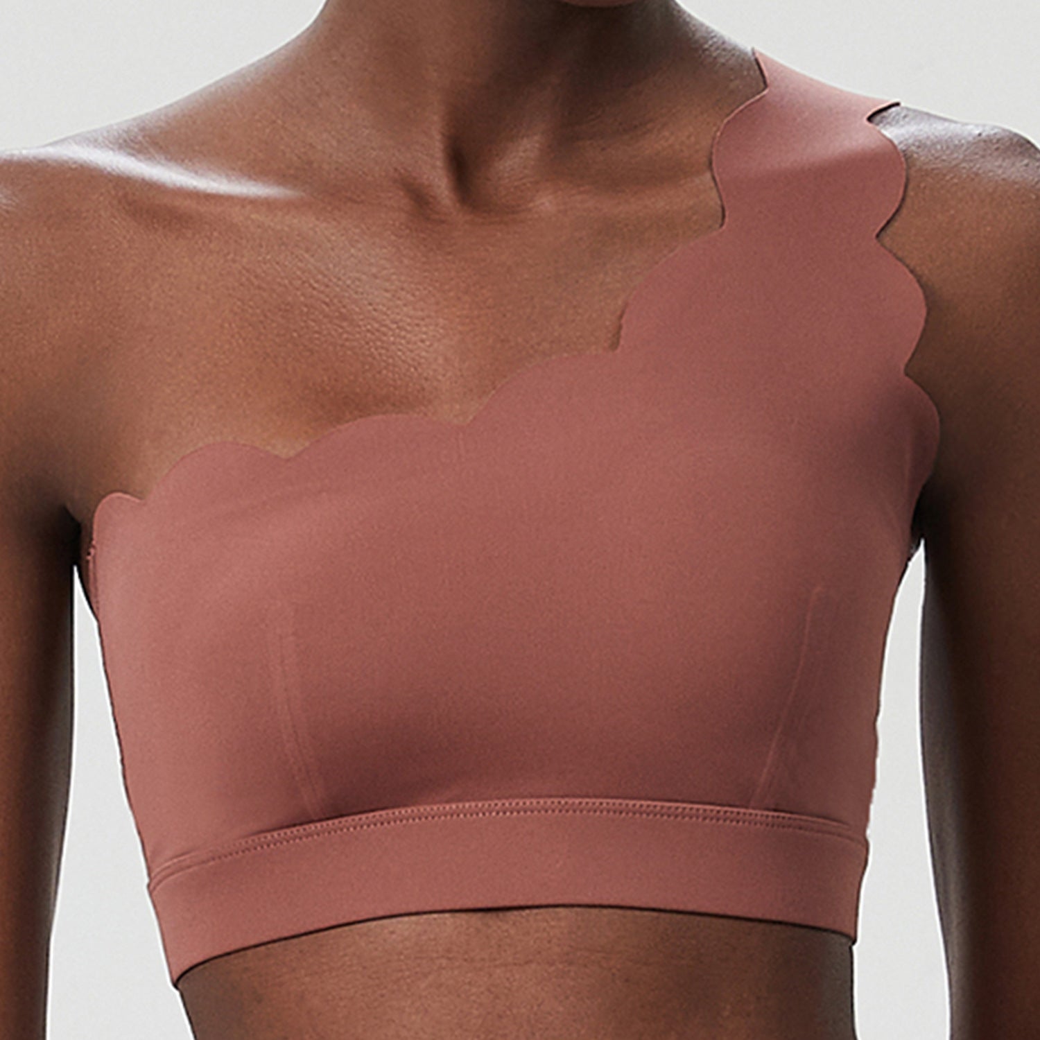 Αθλητικό Σουτιέν Με Έναν Ώμο Και Κυματιστό Σχήμα