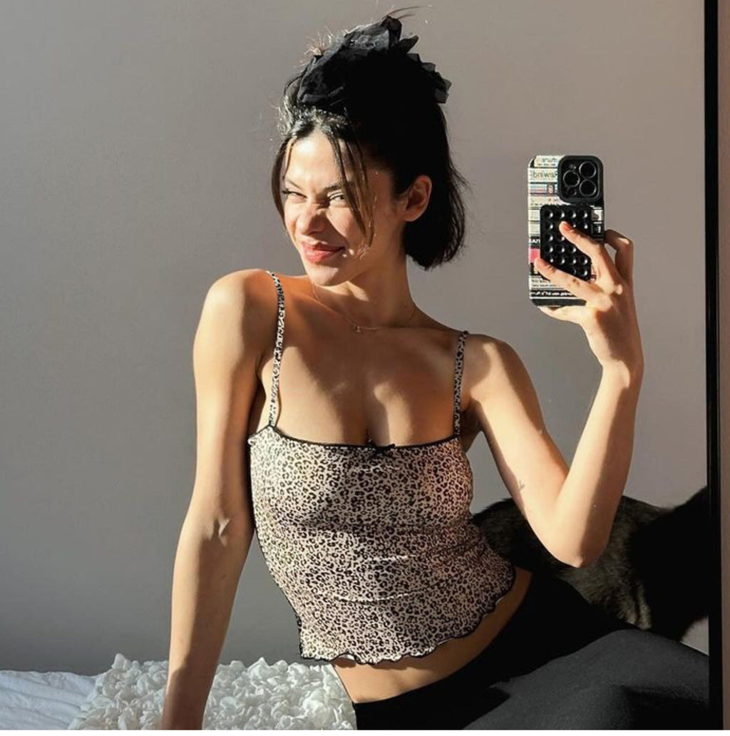 Μπλούζα Grecia Με Λεοπάρ Σχέδιο Και Κοντό Μανίκι