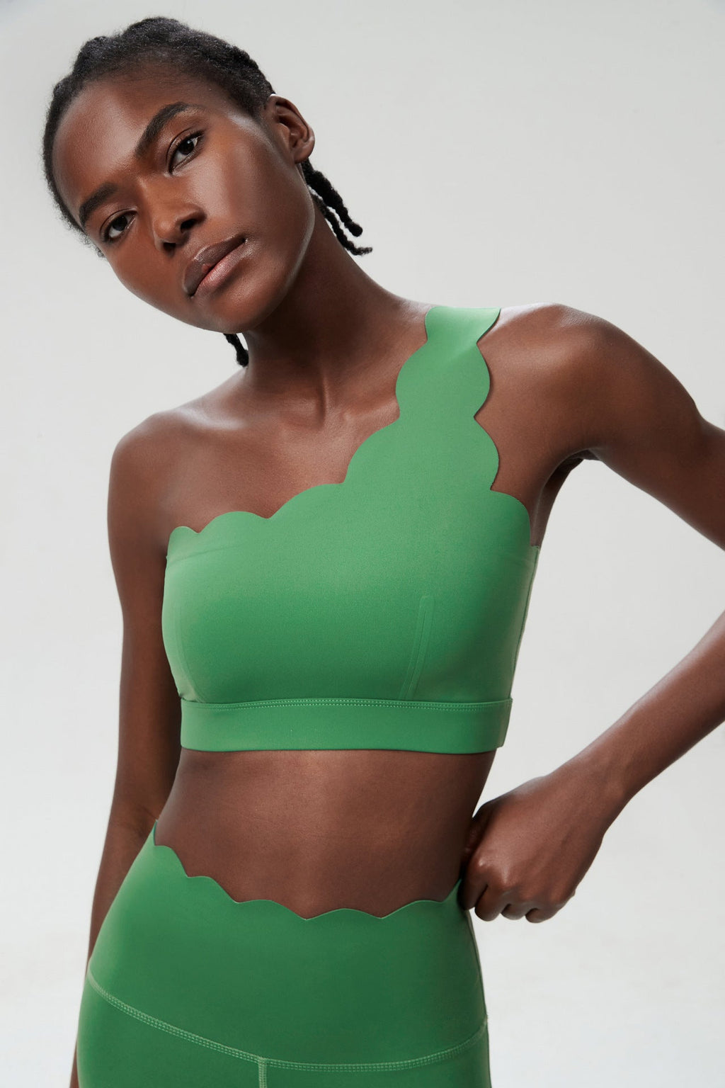 Αθλητικό Σουτιέν Με Έναν Ώμο Και Κυματιστό Σχήμα