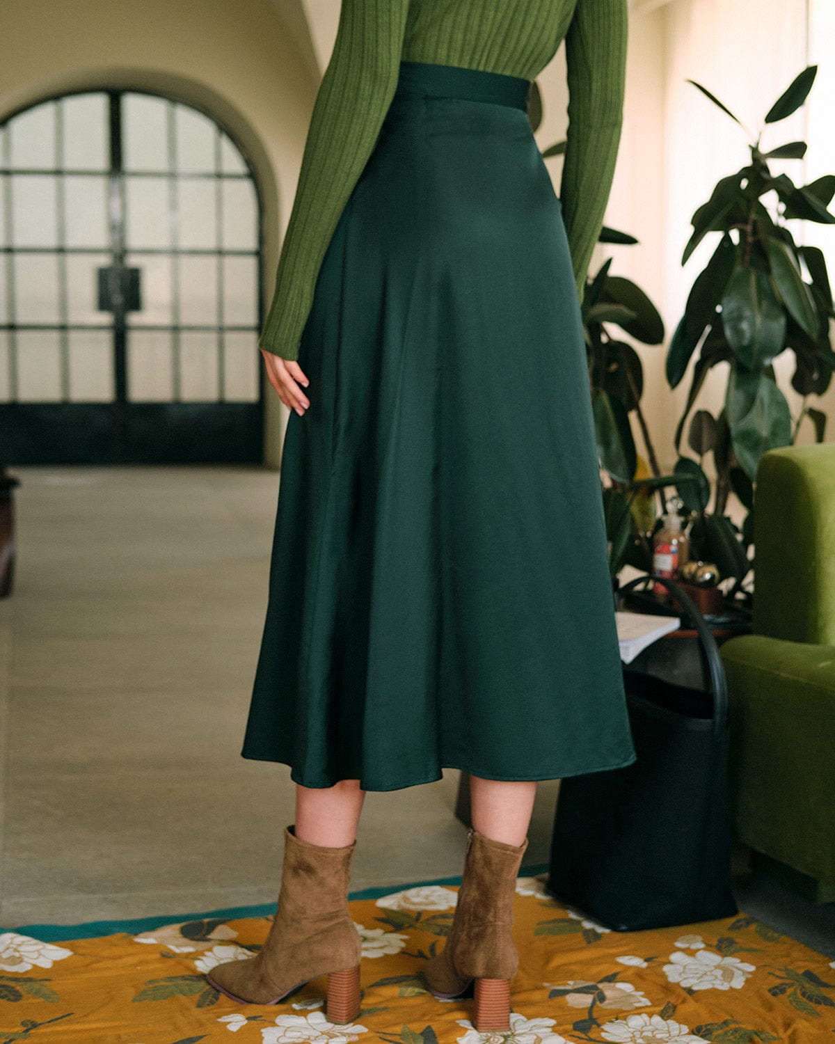 Φούστα Midi Με Ψηλή Μέση Και Ζώνη Από Σατέν