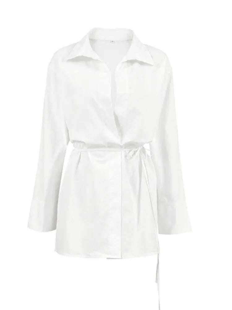 Μπλούζα Με Γιακά Και Δέσιμο Στο Γιακά Με Πλαϊνά Σκισίματα