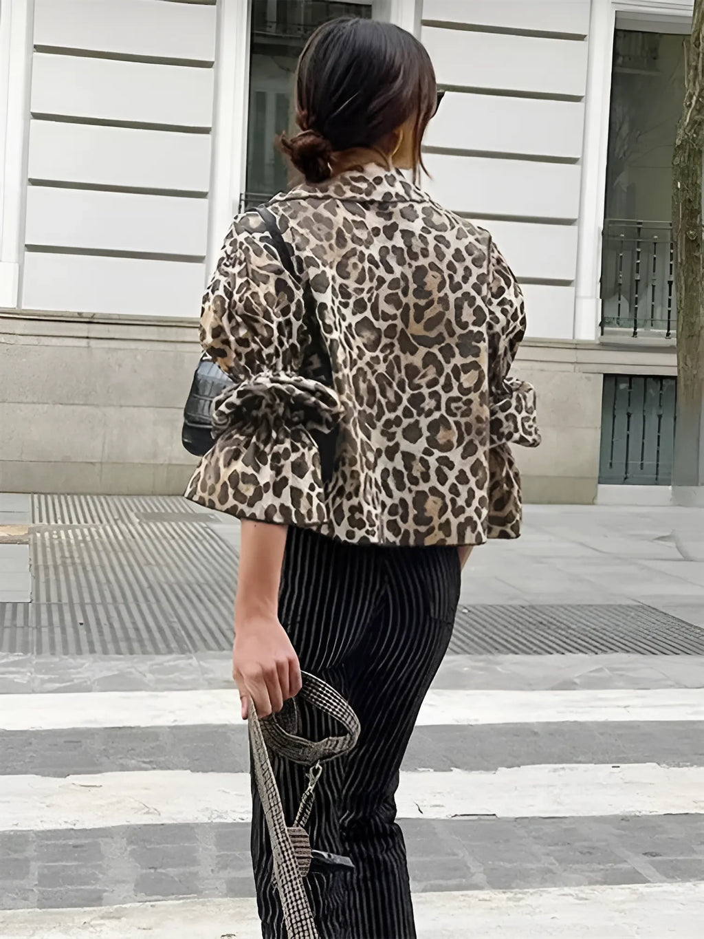 Μπλούζα Με Λεοπάρ Στάμπα Και Δετό