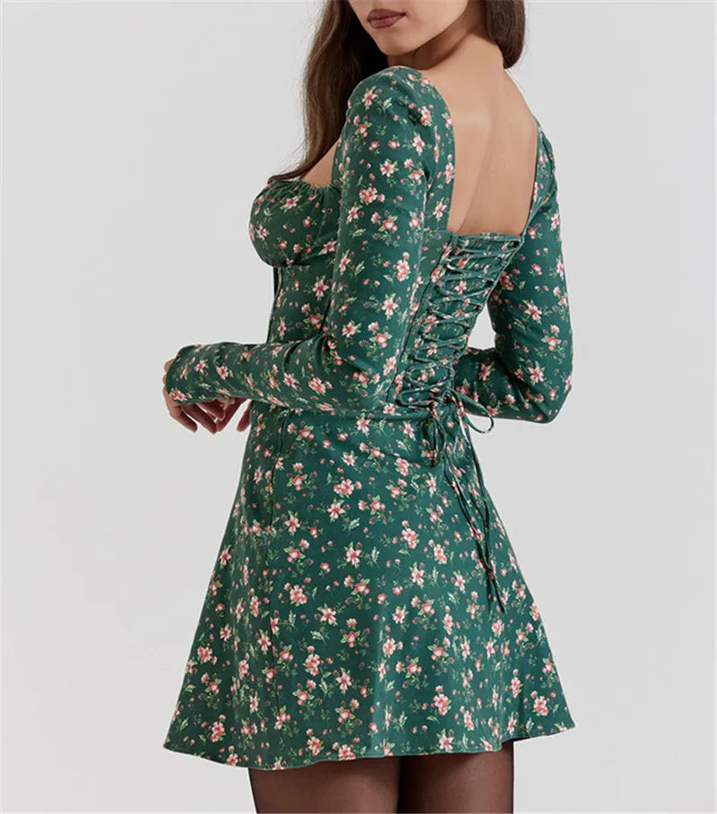 Άνετο Μίνι Φόρεμα Με Μακριά Μανίκια Χωρίς Μπανέλα