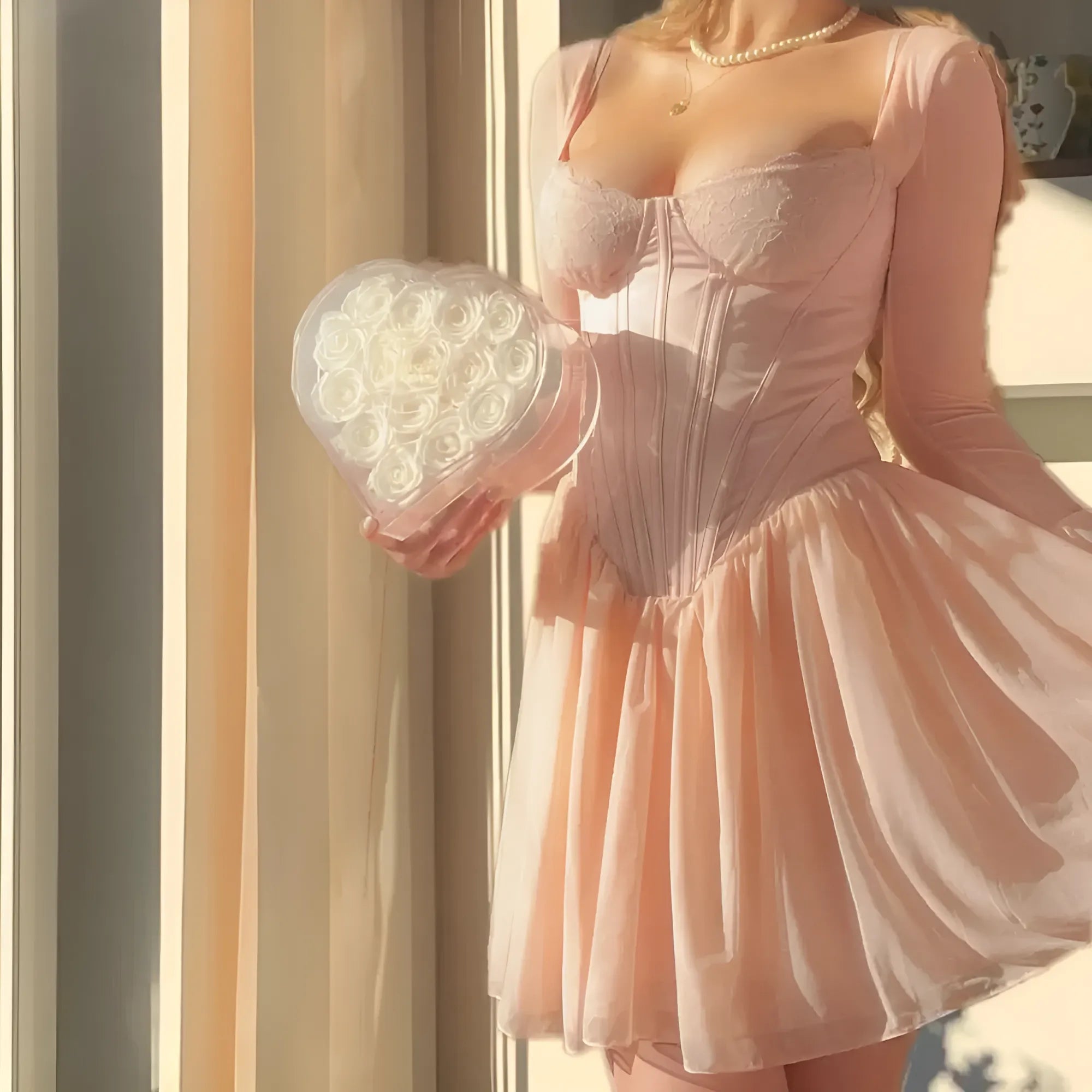 Φόρεμα Με Μακριά Μανίκια Και Λεπτομέρειες Από Κορσέ Με Ροζ Λεπτομέρειες