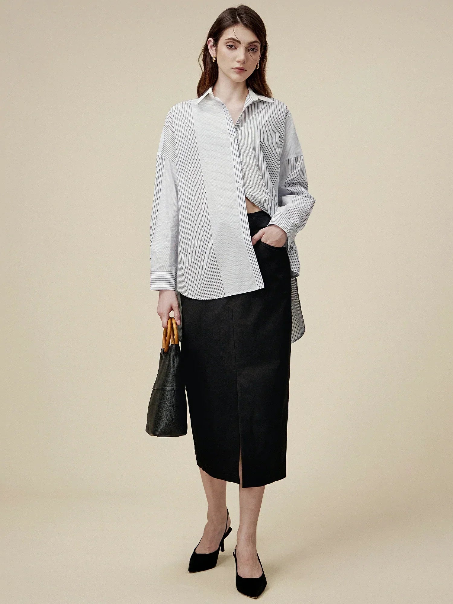 Κοστούμι Με Ίσια Σχισμή Και Μισή Φούστα