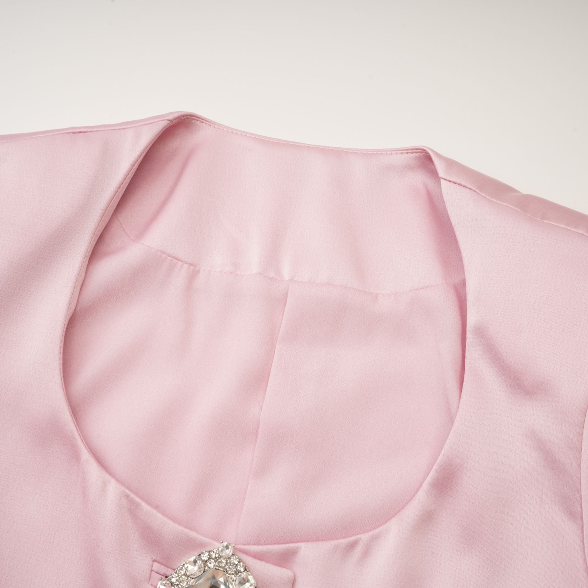 Σετ Ασορτί Τοπ Και Φούστα Flavia Από Σατέν Φτερό