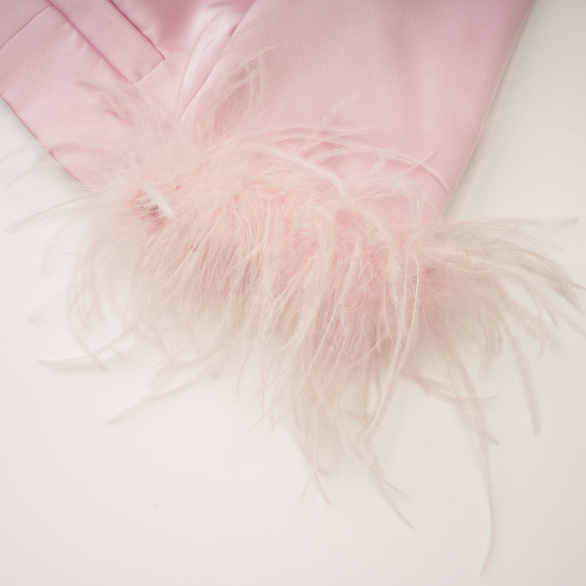 Σετ Ασορτί Τοπ Και Φούστα Flavia Από Σατέν Φτερό