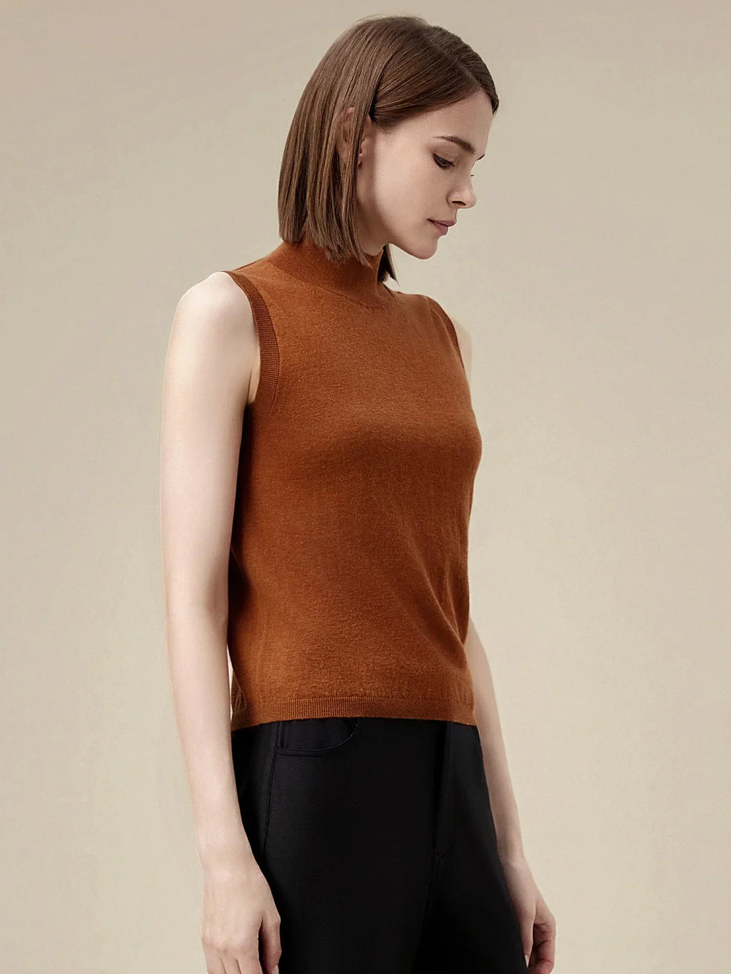 Μάλλινο Αμάνικο Γιλέκο Με Ζιβάγκο