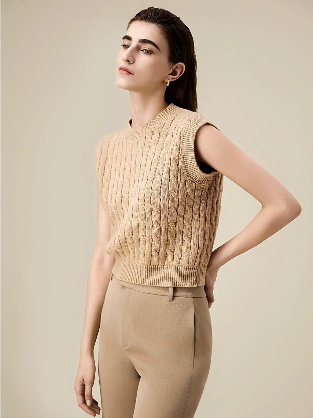 Γυναικείο Μάλλινο Αμάνικο Πλεκτό Γιλέκο Με Πούλιες