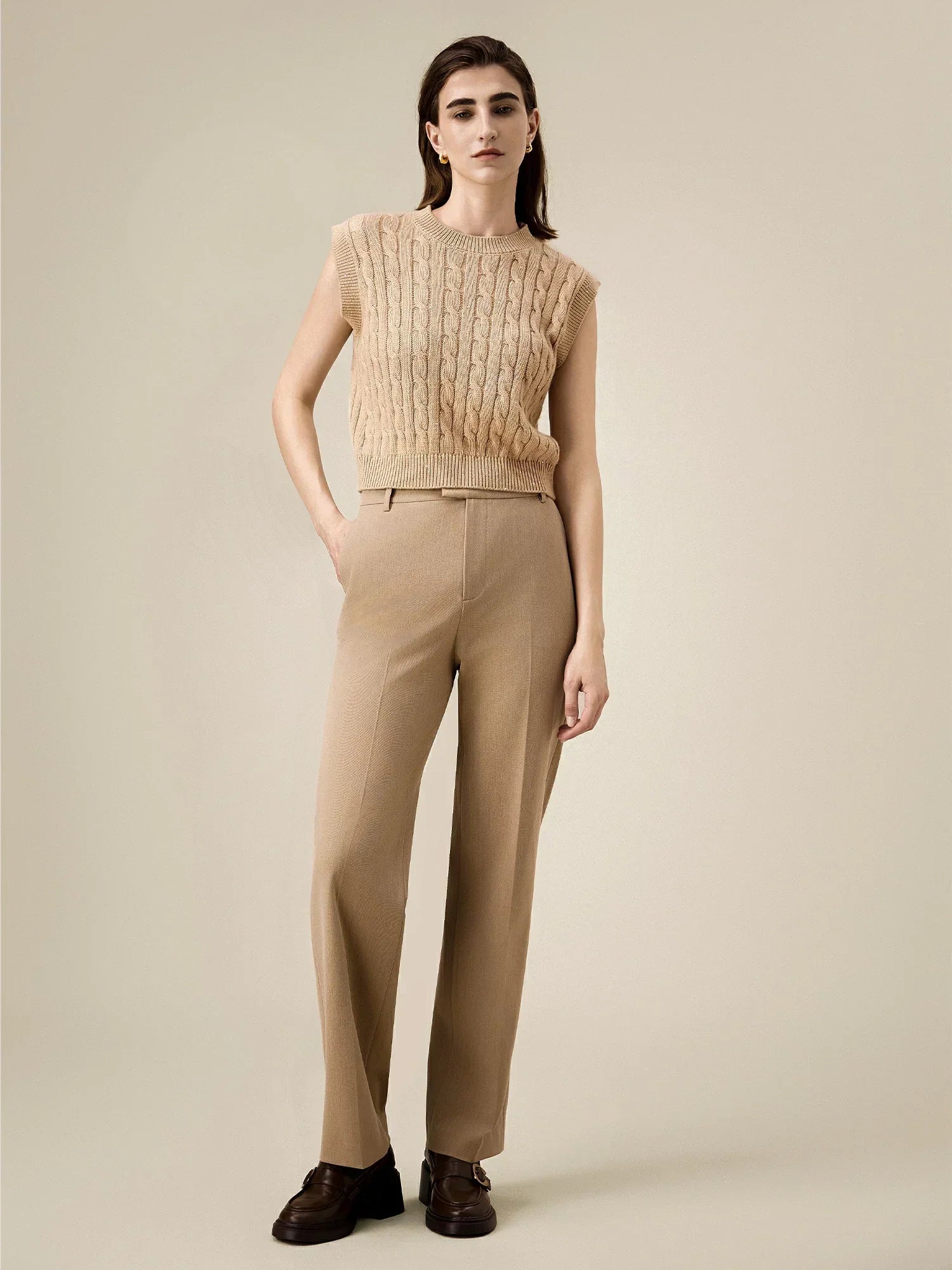 Γυναικείο Μάλλινο Αμάνικο Πλεκτό Γιλέκο Με Πούλιες