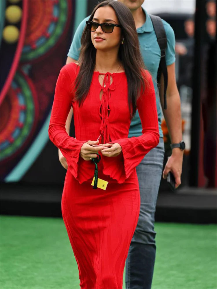 Φόρεμα Με Ισπανικά Μανίκια Και Δέσιμο Στο Στήθος