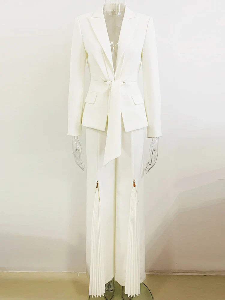 Σετ Παντελονιού Με Πτυχώσεις Και Σχέδιο Μοντέλου