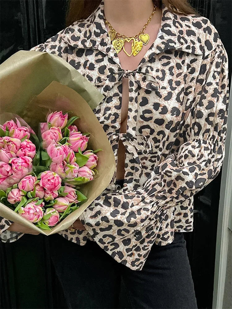 Μπλούζα Με Λεοπάρ Στάμπα Και Δετό
