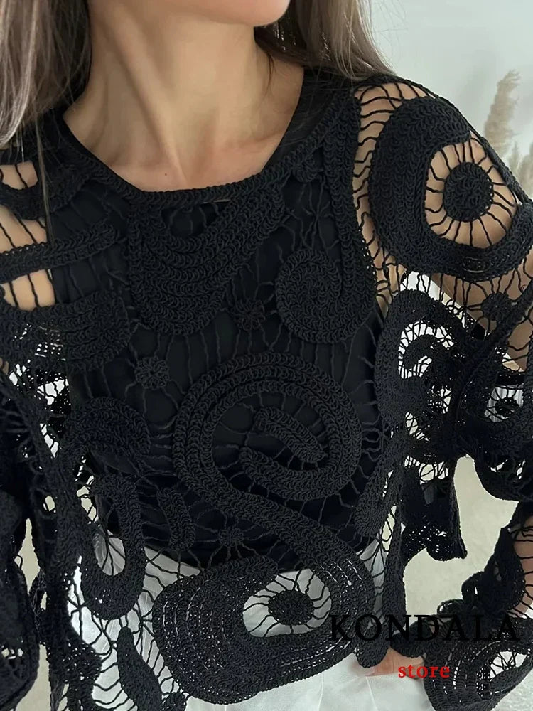 Μπλούζα Με Μακριά Μανίκια Και Πλεκτή Δαντέλα