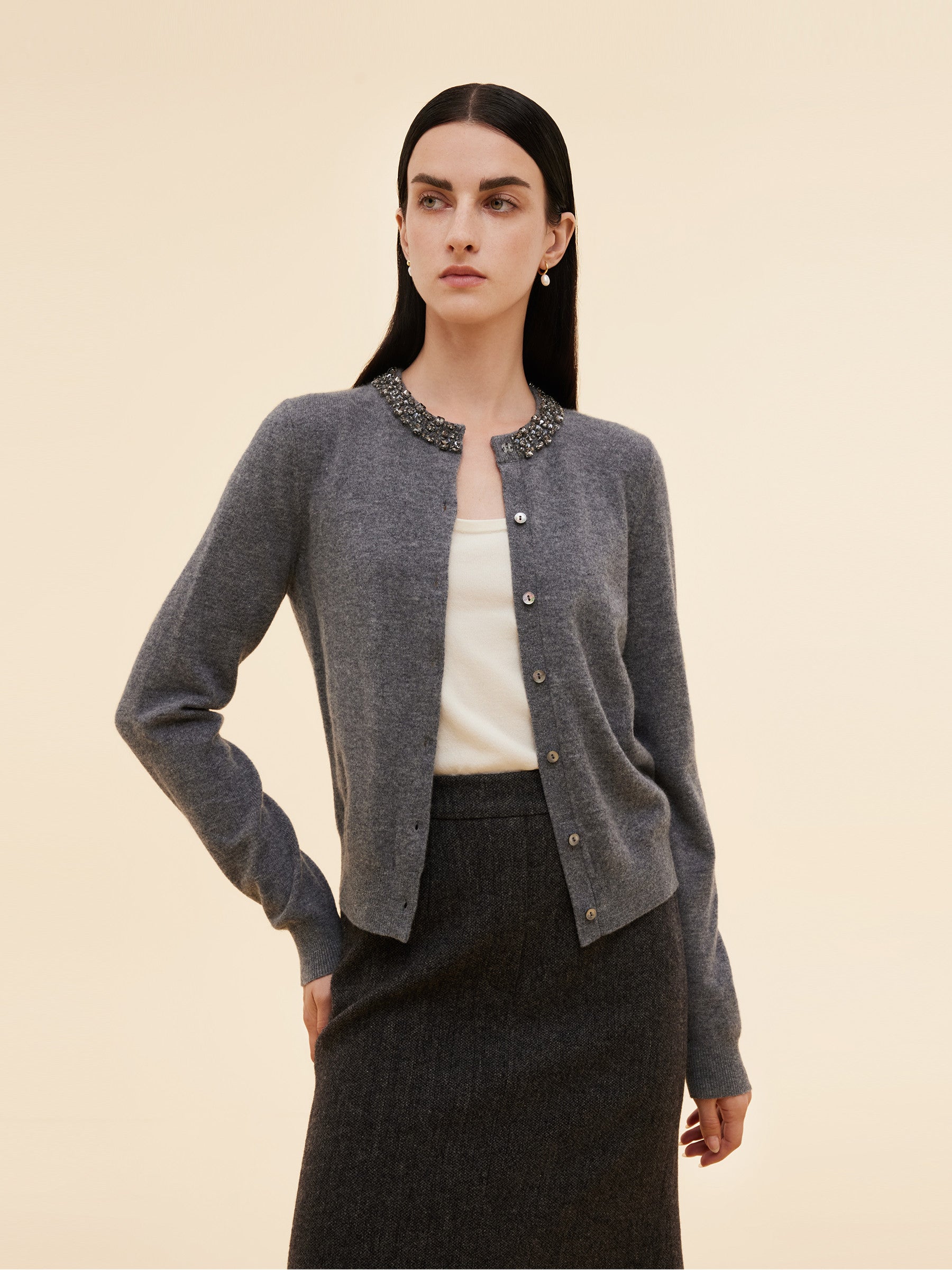 Γυναικείο Ζακέτα Με Στρογγυλή Λαιμόκοψη Και Χάντρες