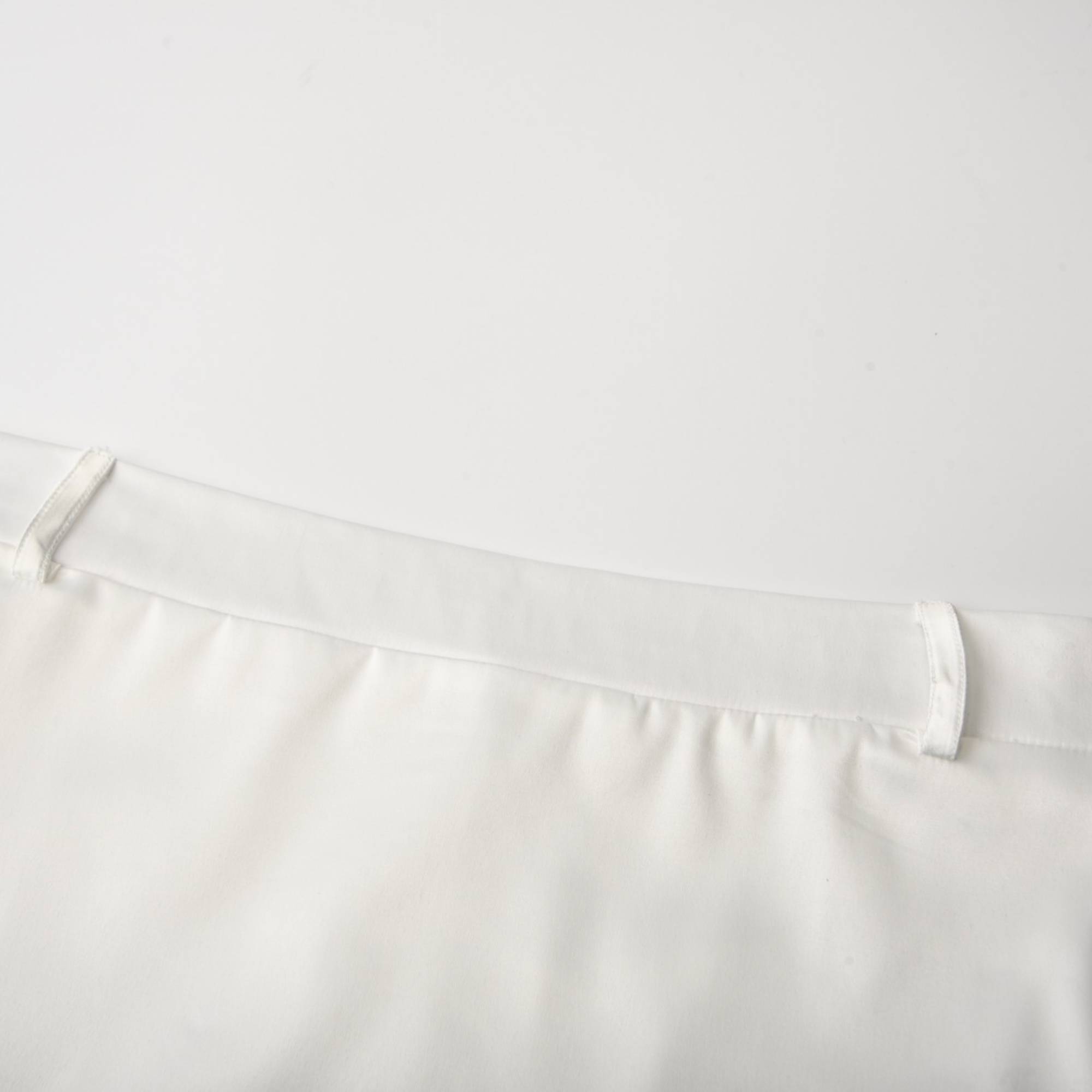 Σετ Από Κοντό Τοπ Και Φούστα Karina