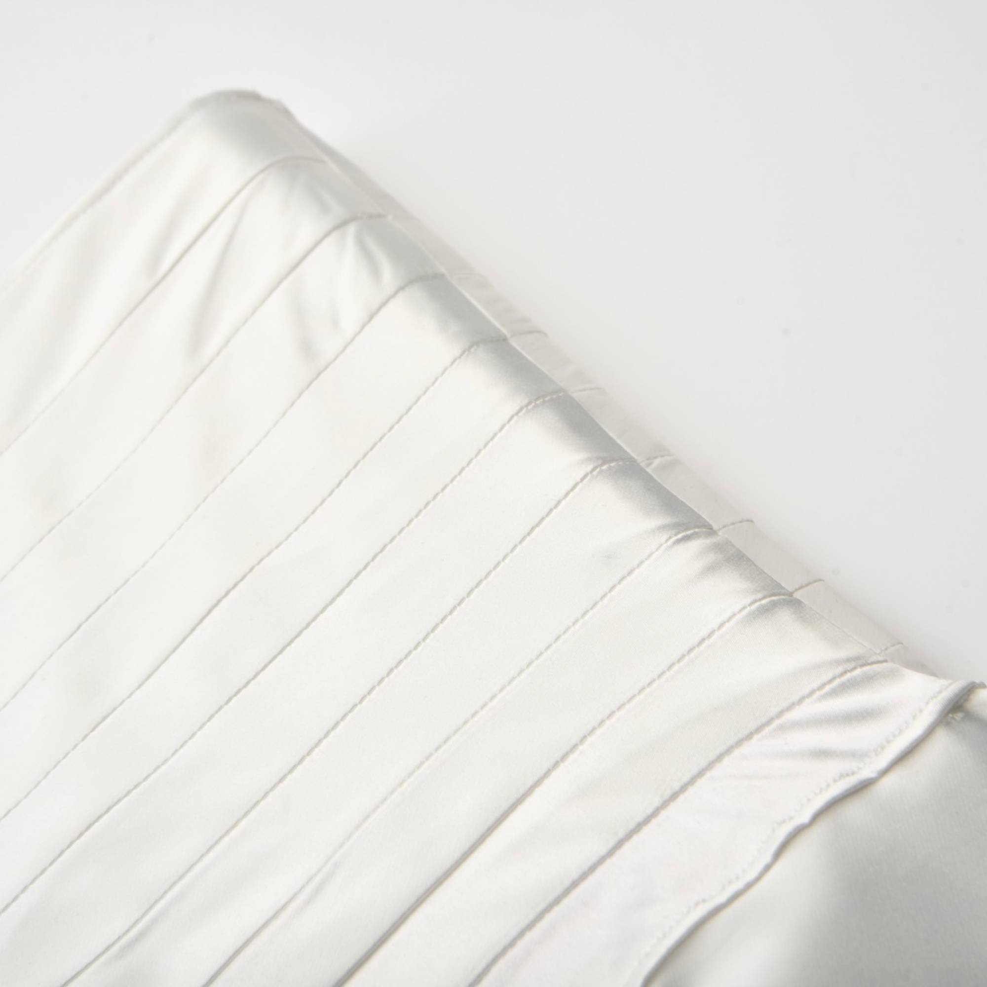 Σετ Από Κοντό Τοπ Και Φούστα Karina