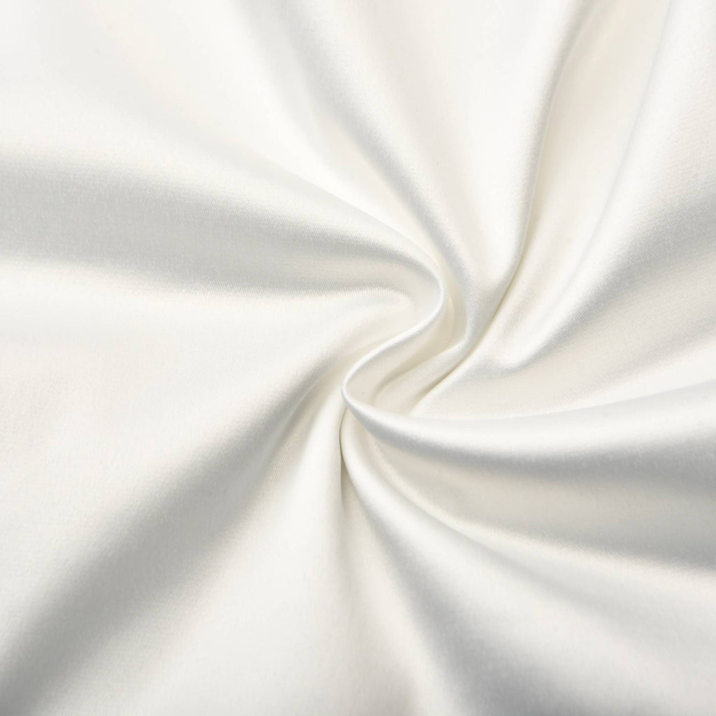 Σετ Από Κοντό Τοπ Και Φούστα Karina