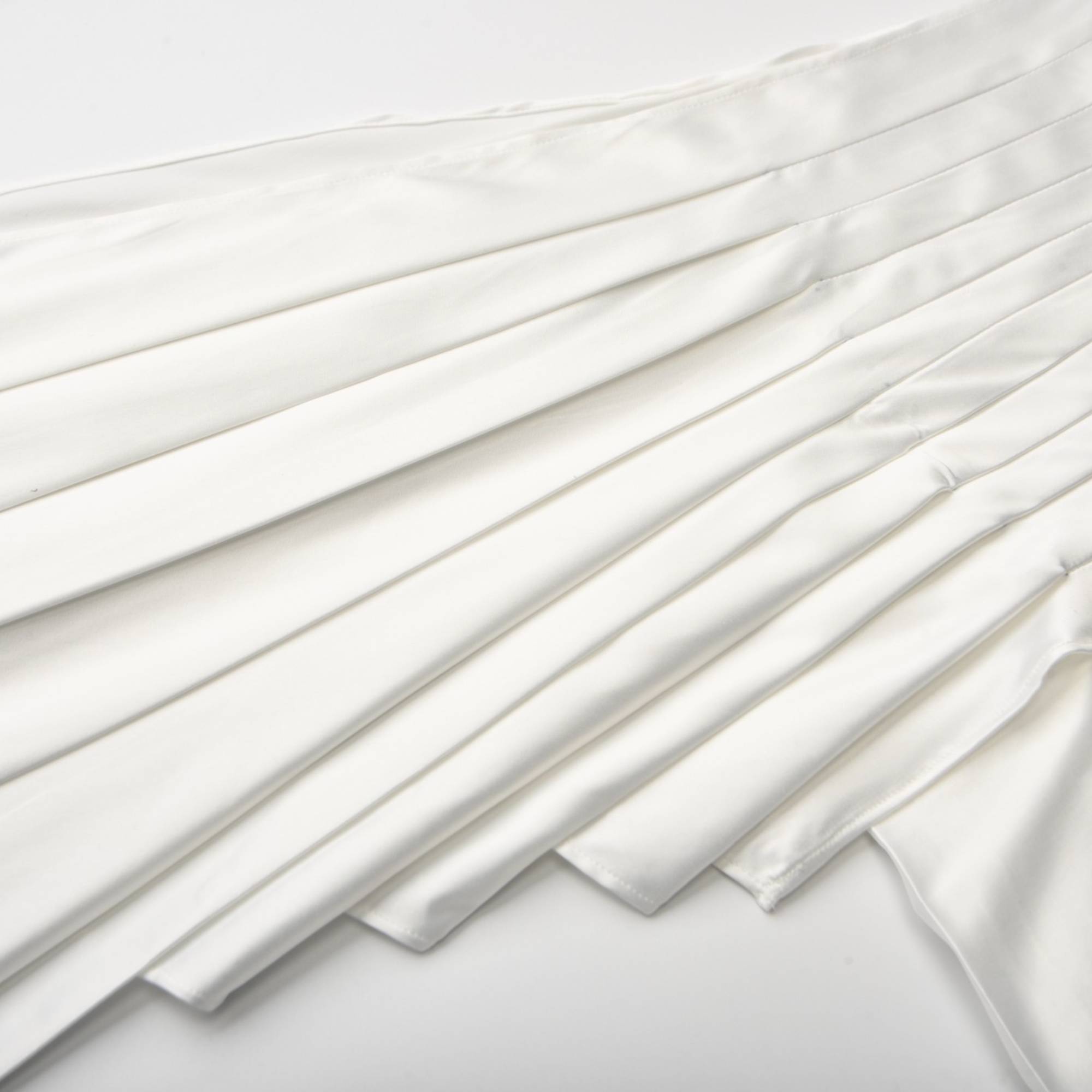 Σετ Από Κοντό Τοπ Και Φούστα Karina