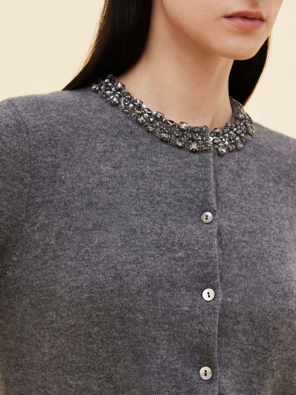 Γυναικείο Ζακέτα Με Στρογγυλή Λαιμόκοψη Και Χάντρες