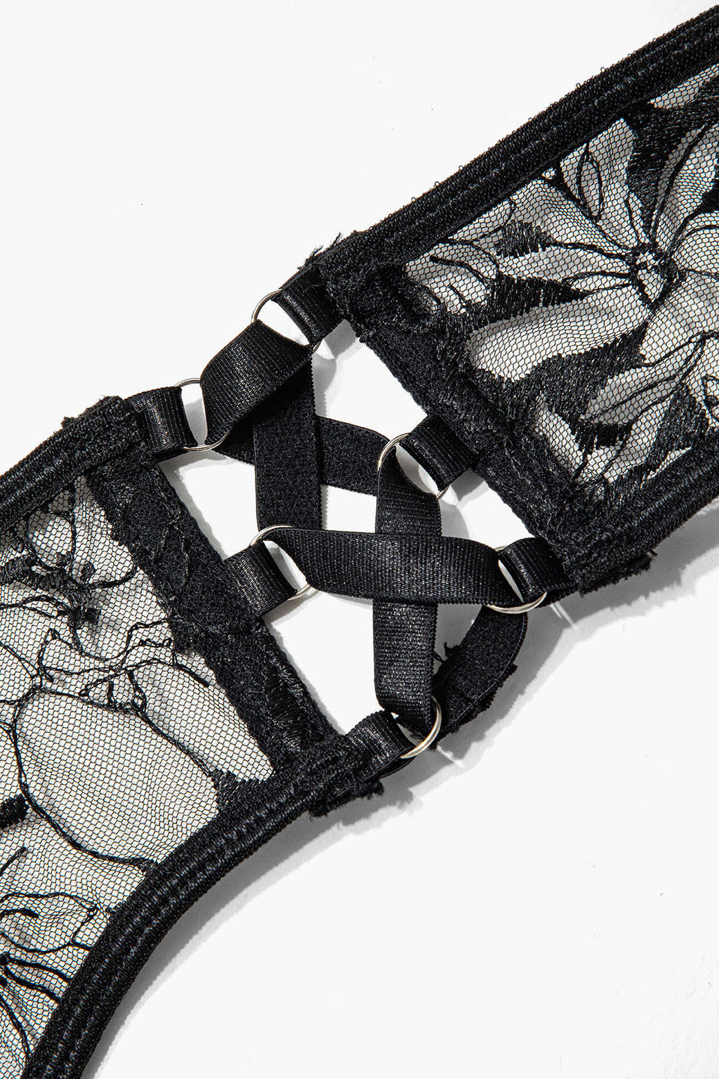 Σετ Ζαρτιέρες Με Σταυρό Από Τούλι Και Λεπτομέρειες