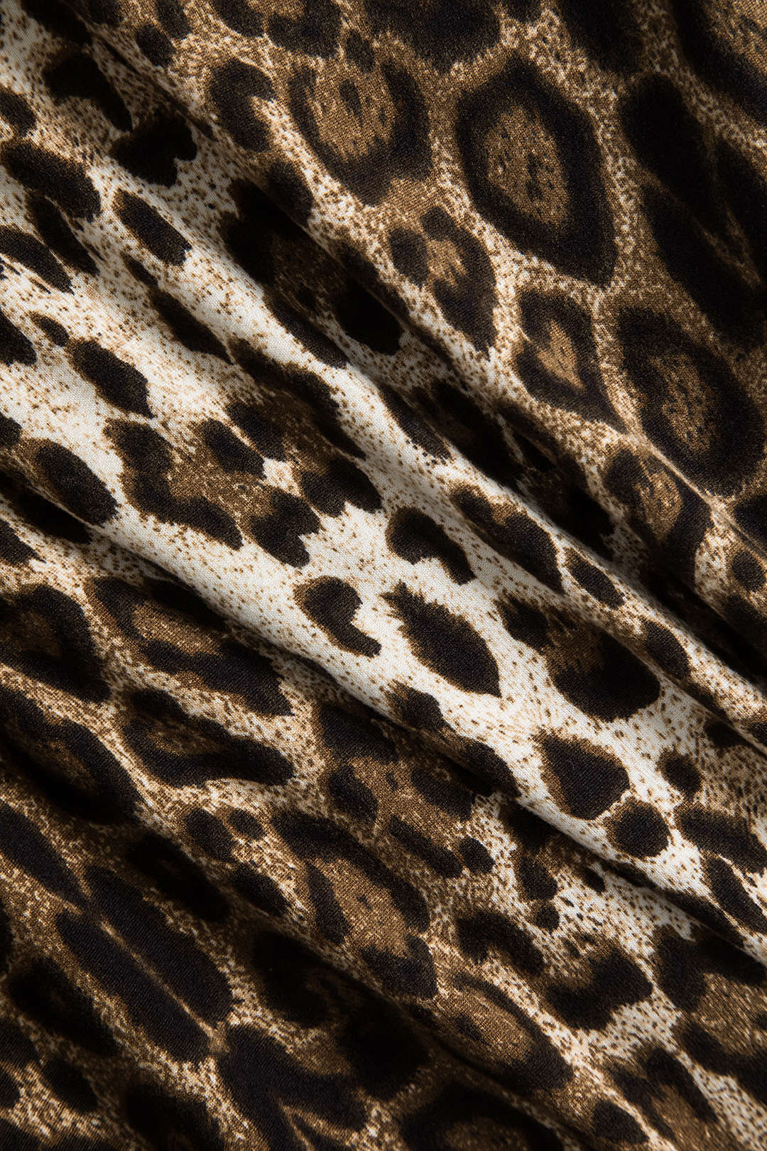 Κορμάκι Με Μακριά Μανίκια Και Λεοπάρ Σχέδιο Σε Σχήμα Σώματος