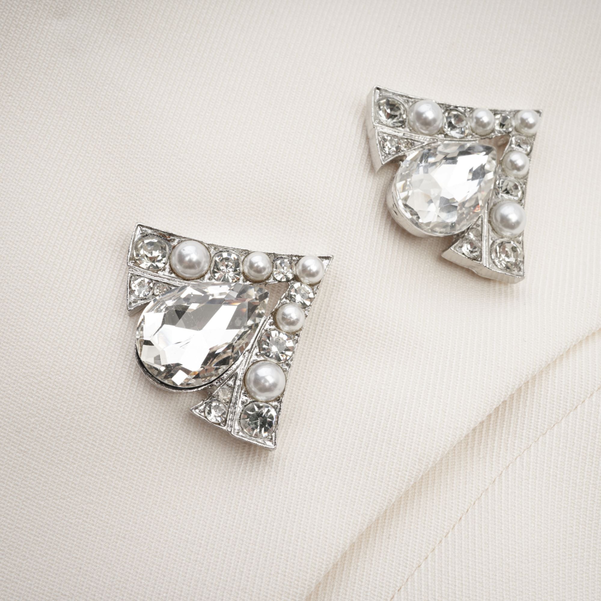 Σετ Ασορτί Μπουφάν Και Φούστα Από Λευκή Ψεύτικη Γούνα Caitlin