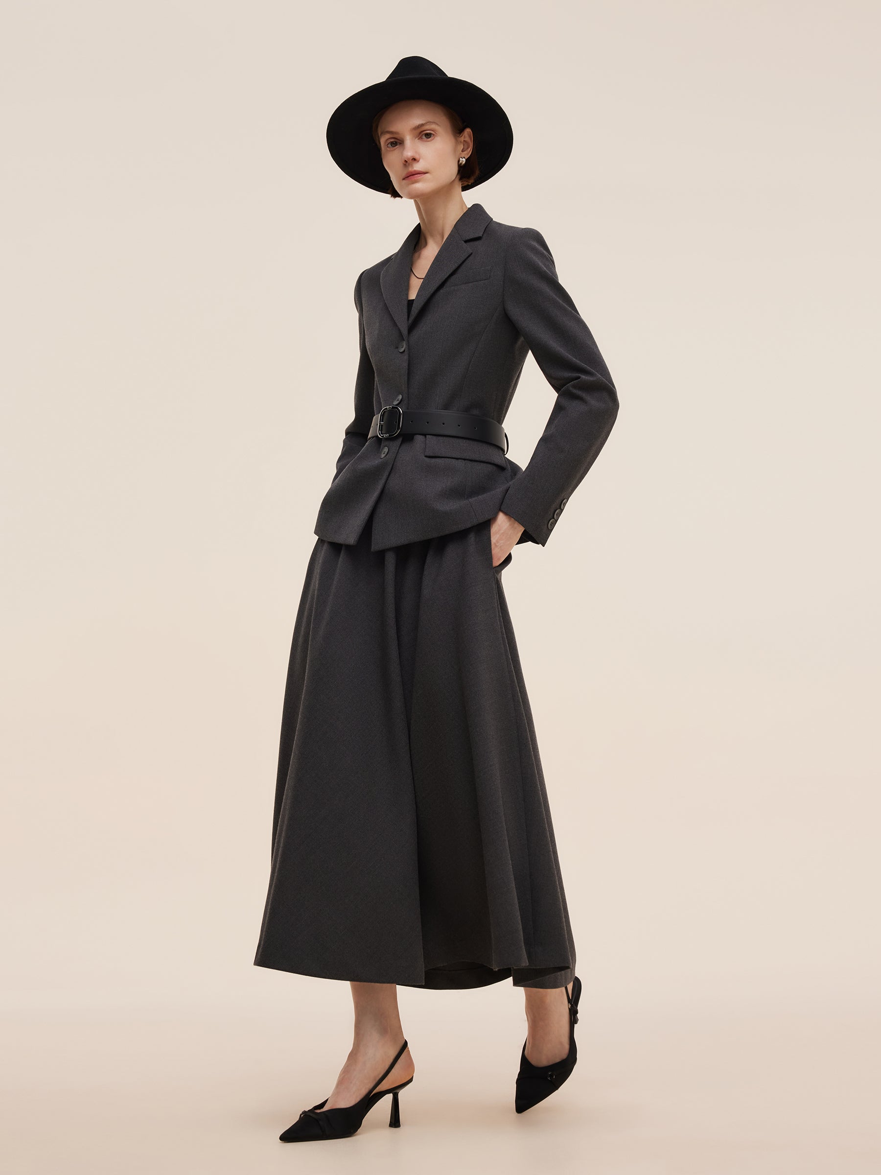 Γυναικεία Φούστα Από Μαλλί A Form