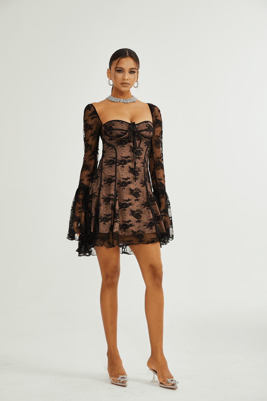 Μαύρο Φόρεμα Με Φαρδιά Μανίκια Και Ρεβέρ Cyrielle