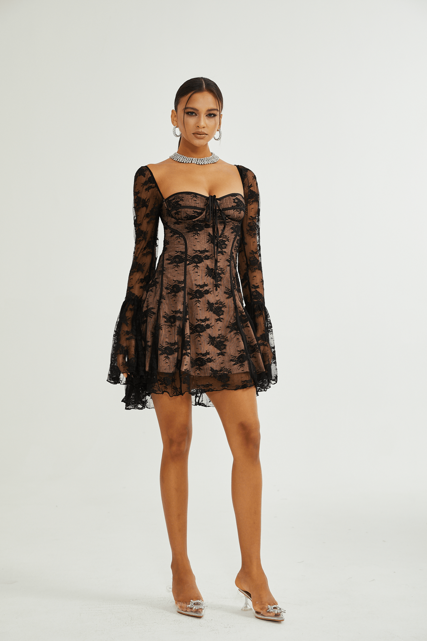 Μαύρο Φόρεμα Με Φαρδιά Μανίκια Και Ρεβέρ Cyrielle