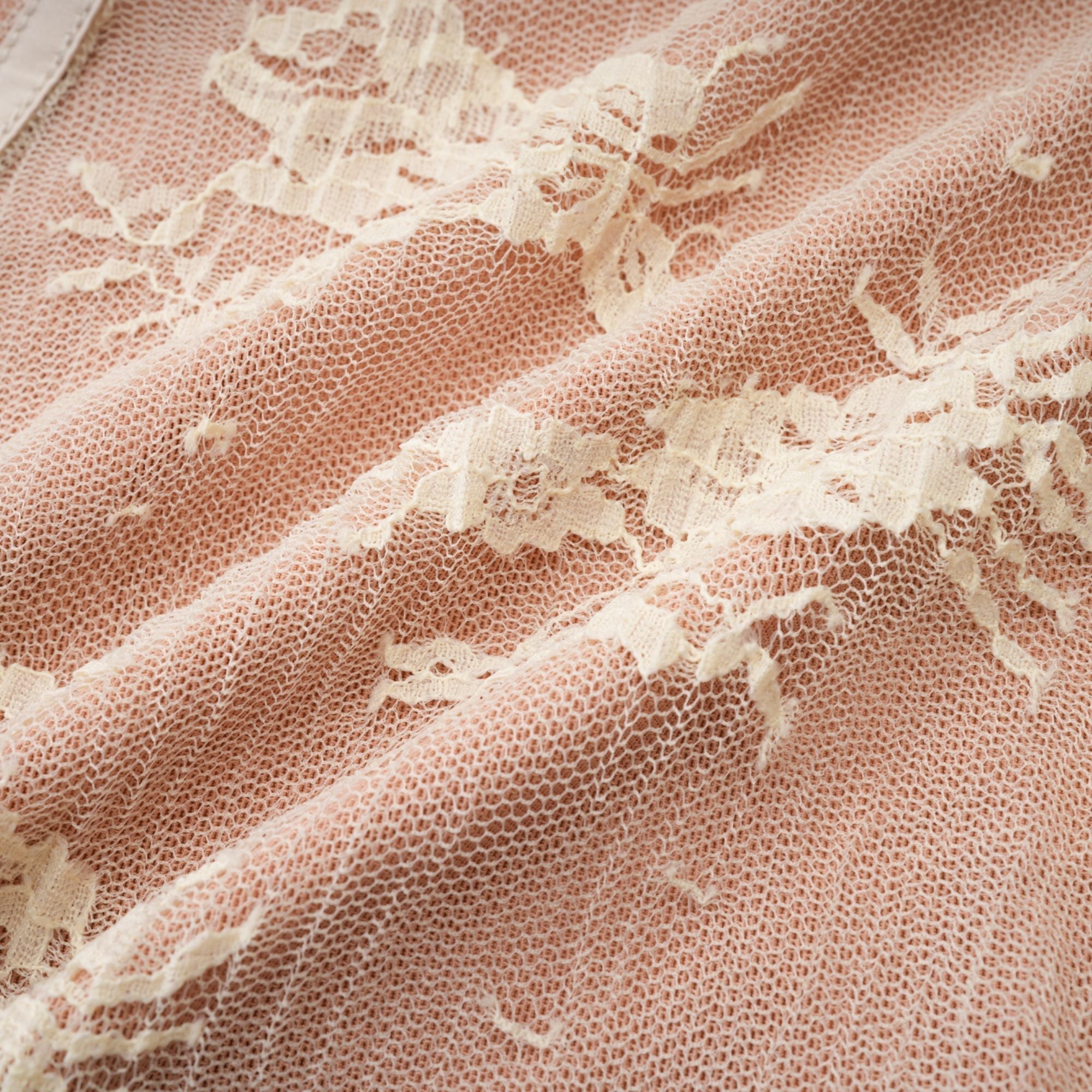 Μαύρο Φόρεμα Με Φαρδιά Μανίκια Και Ρεβέρ Cyrielle