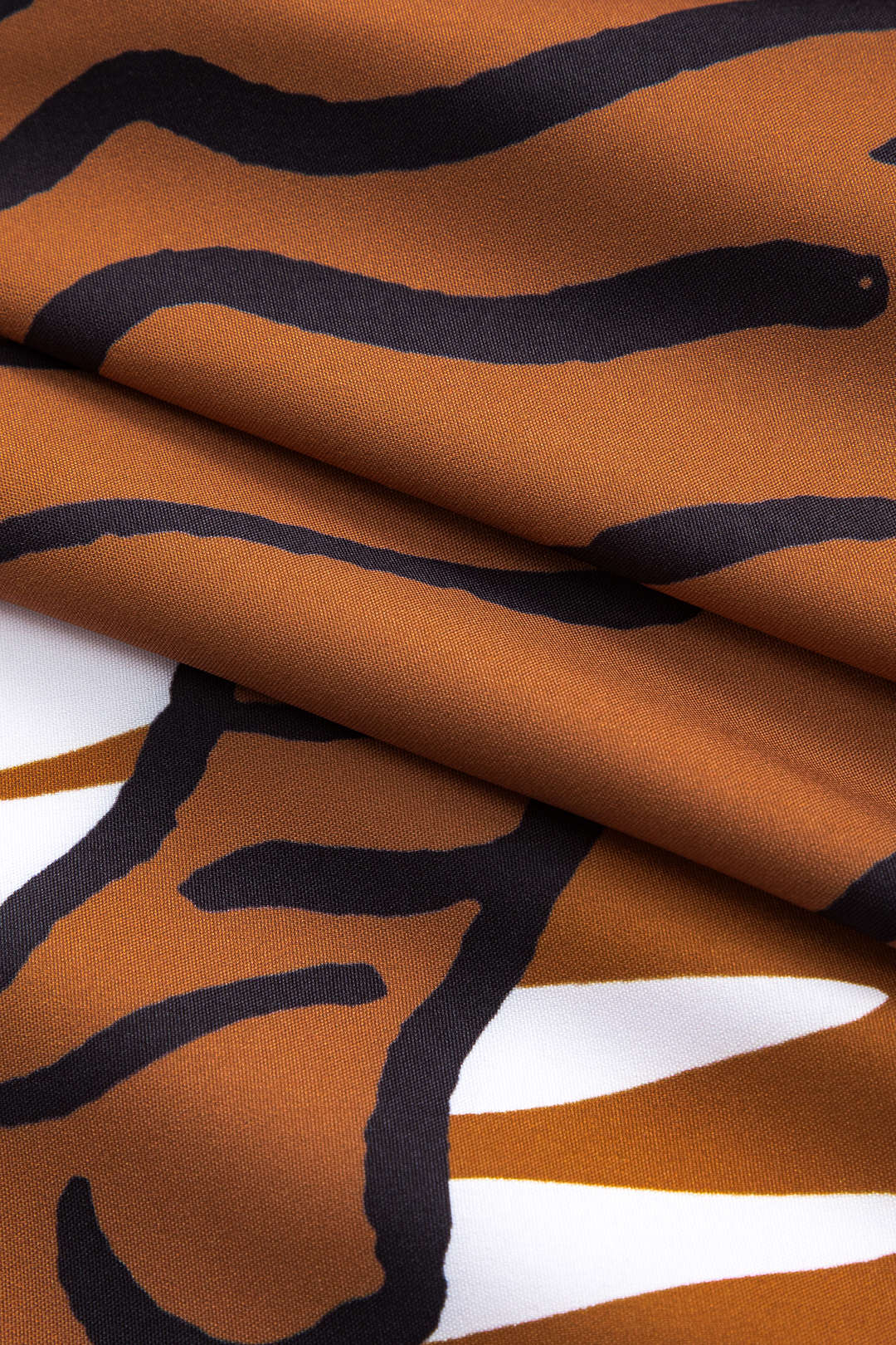 Ασύμμετρο Μαγιό Και Σετ Παρεό Με Σχέδιο Τίγρης