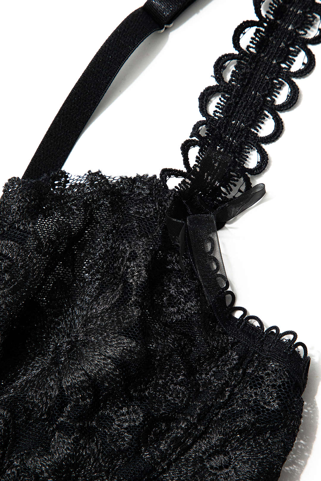 Σετ Μπουστάκι Και Σλιπ Από Δαντέλα