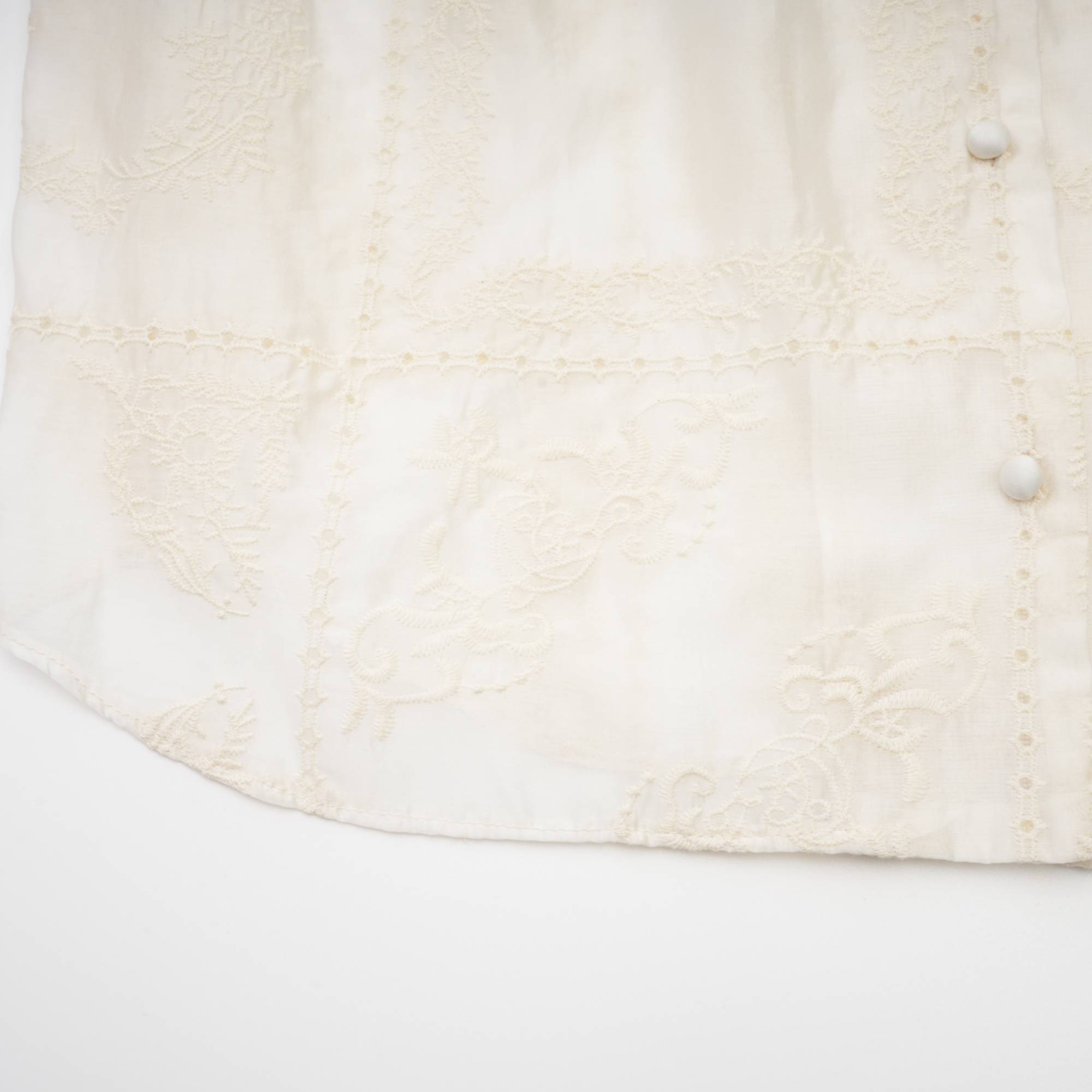 Κεντημένο Τοπ Με Δάφνη