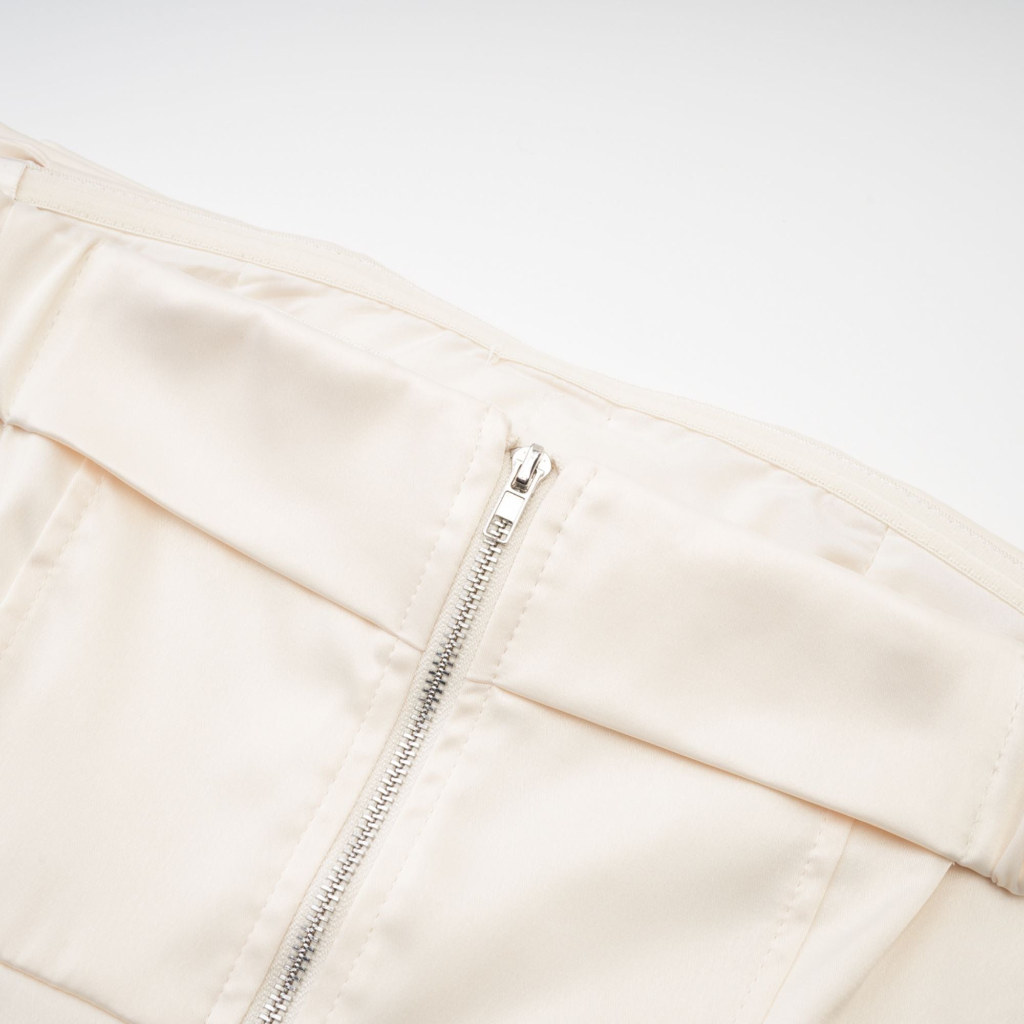 Μίνι Στράπλες Φόρεμα Désirée Με Λεπτομέρεια Σε Παπιγιόν