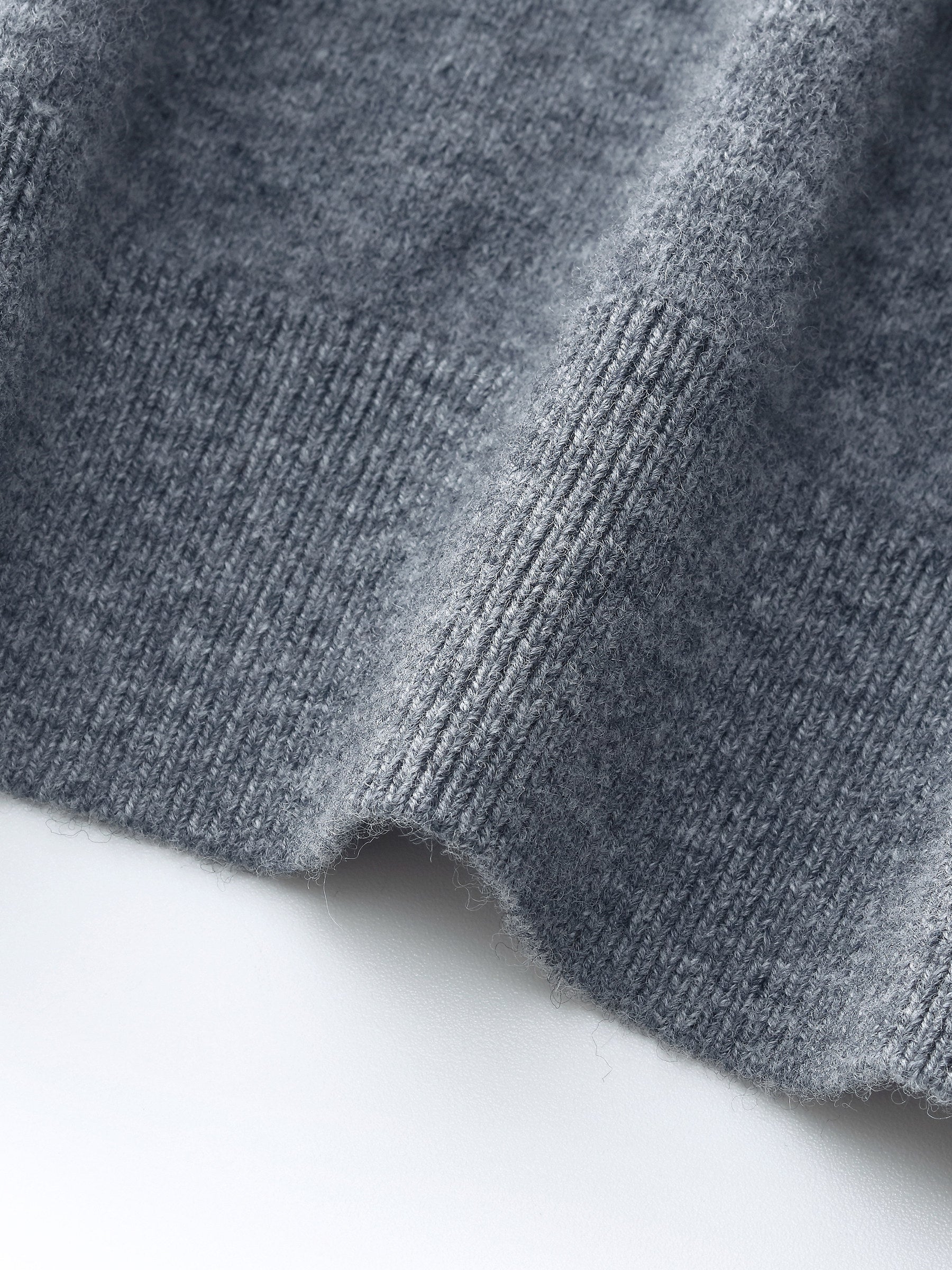 Γυναικείο Ζακέτα Με Στρογγυλή Λαιμόκοψη Και Χάντρες