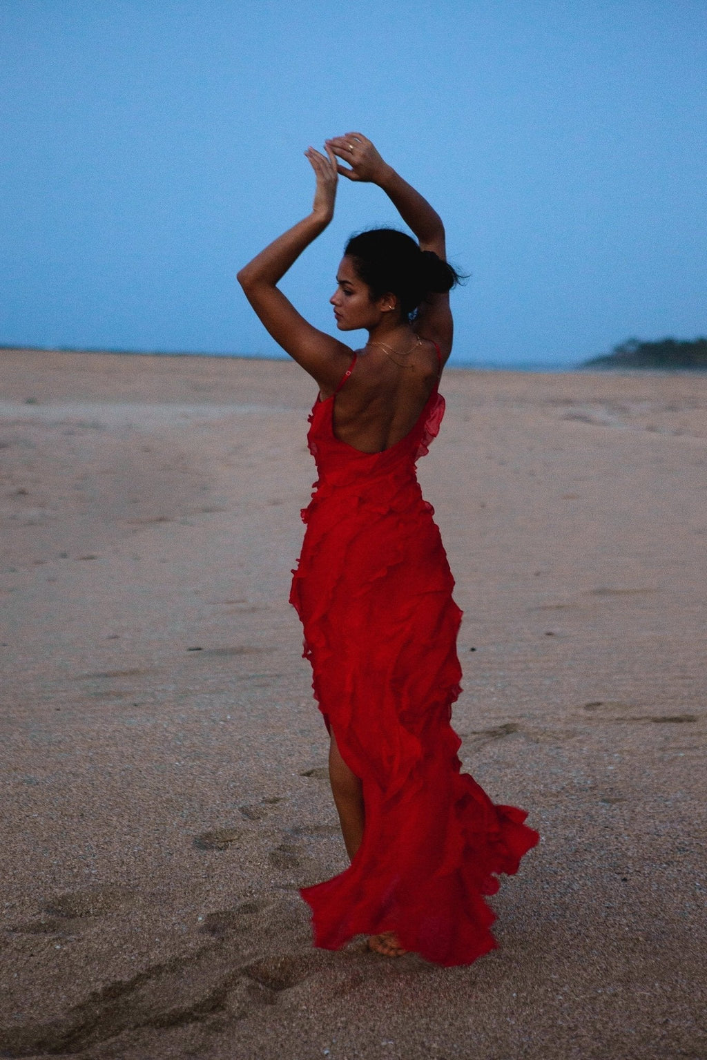 Μακρύ Φόρεμα Eve Με Βολάν Από Σιφόν