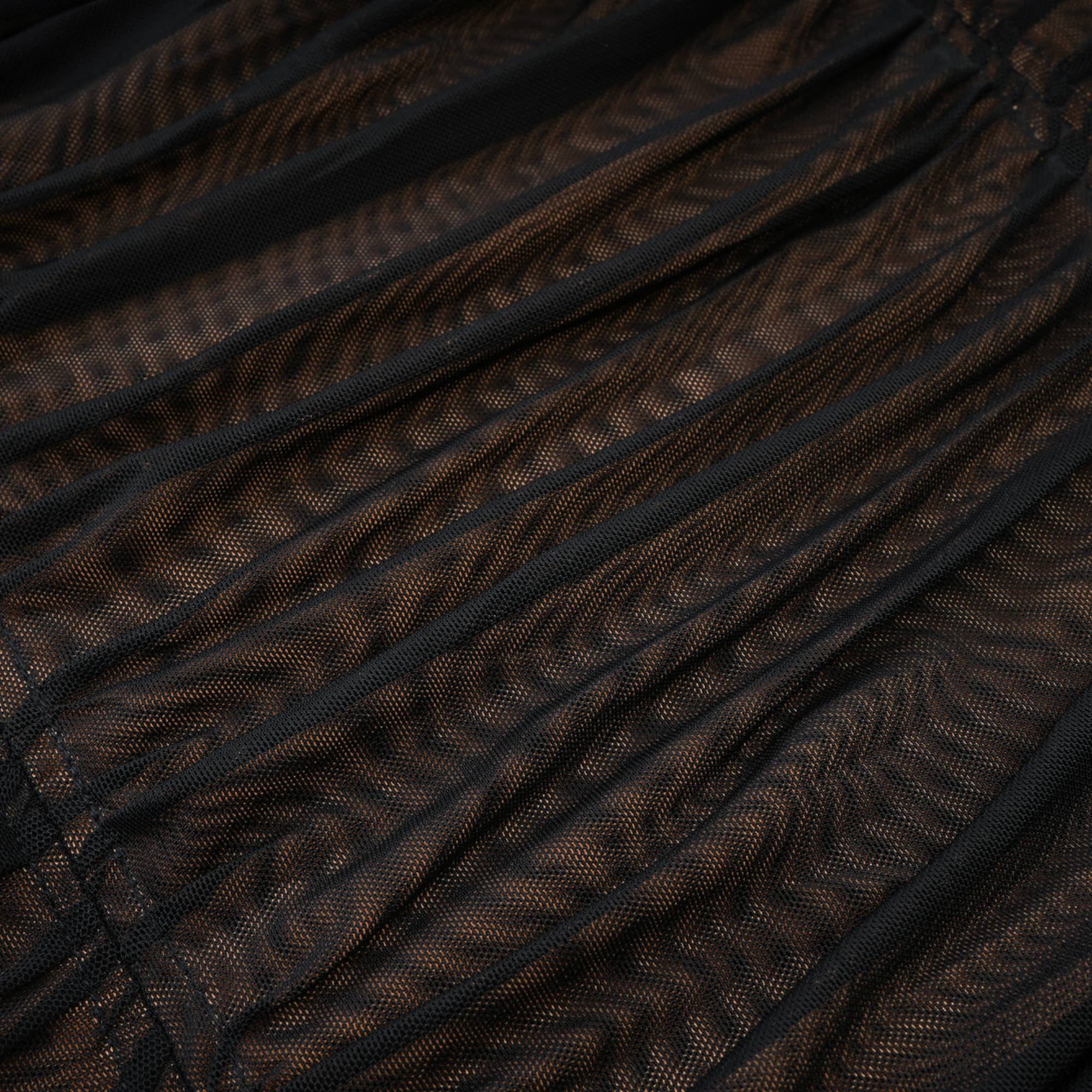 Σετ Ασορτί Τοπ Και Φούστα Gwenonwy Από Μαύρο Δαντελένιο Πλέγμα