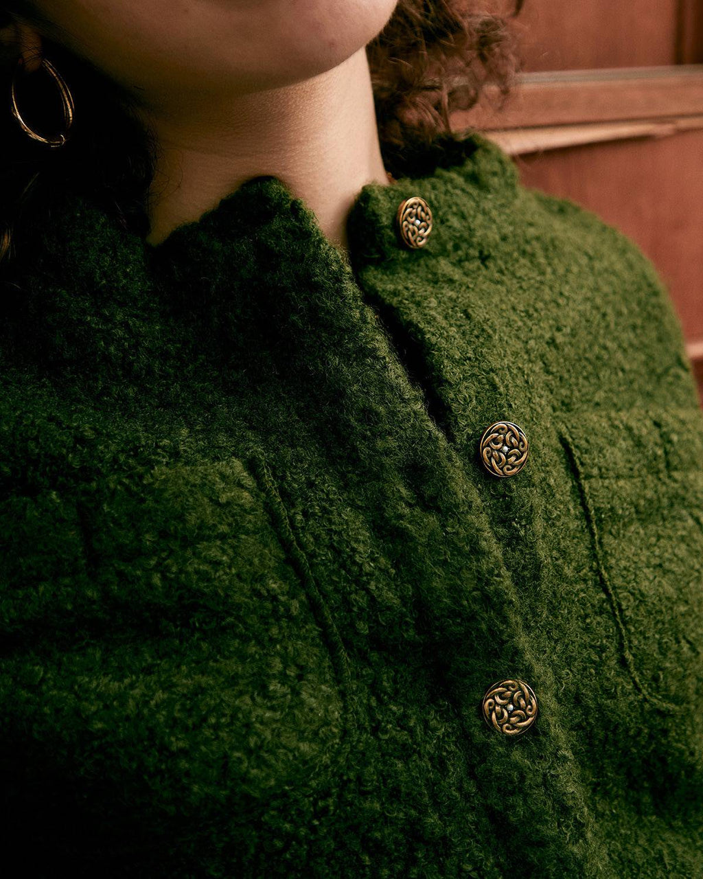 Σακάκι Με Ανάγλυφη Μεταλλική Πόρπη